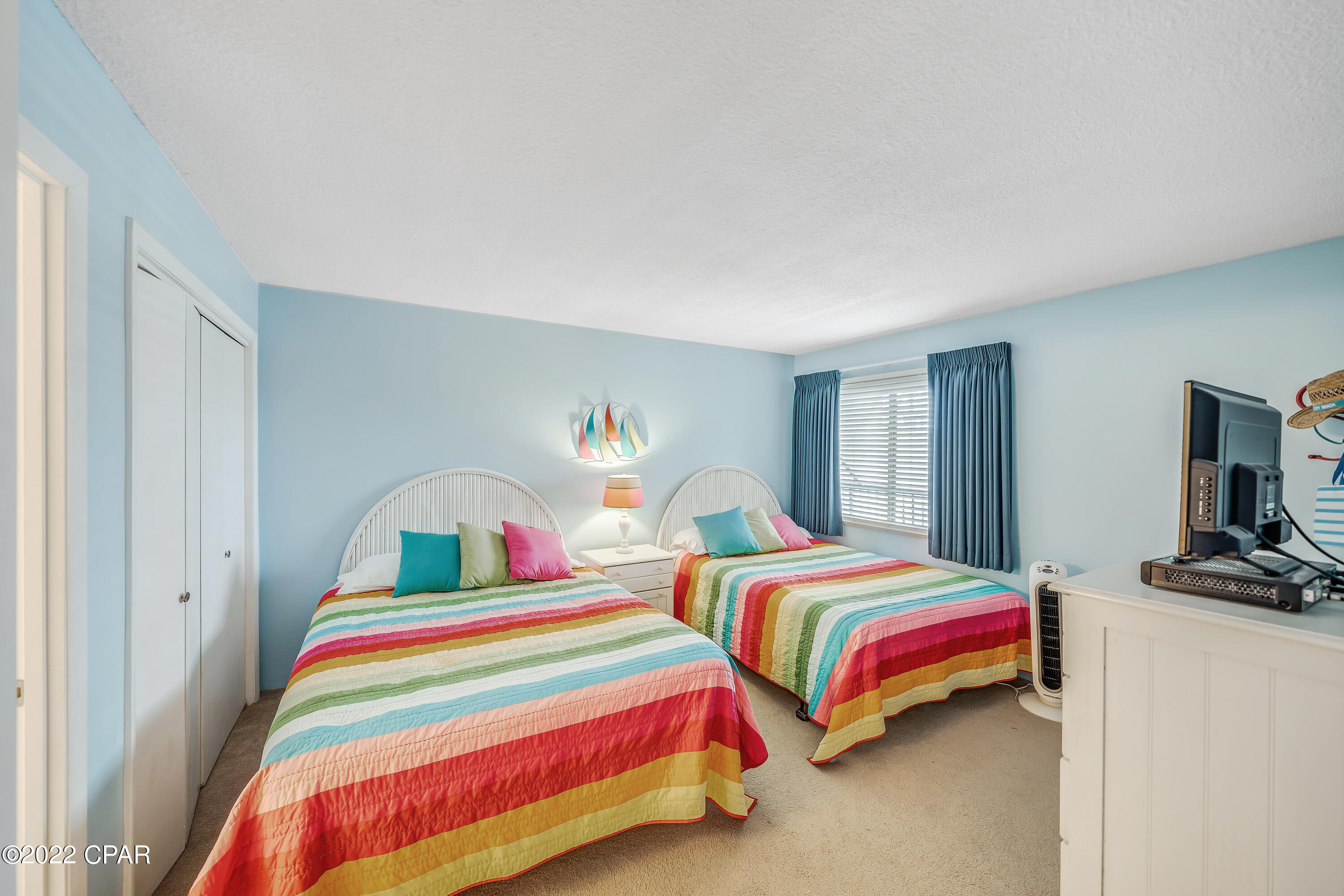 Mariner East Condo - Residential