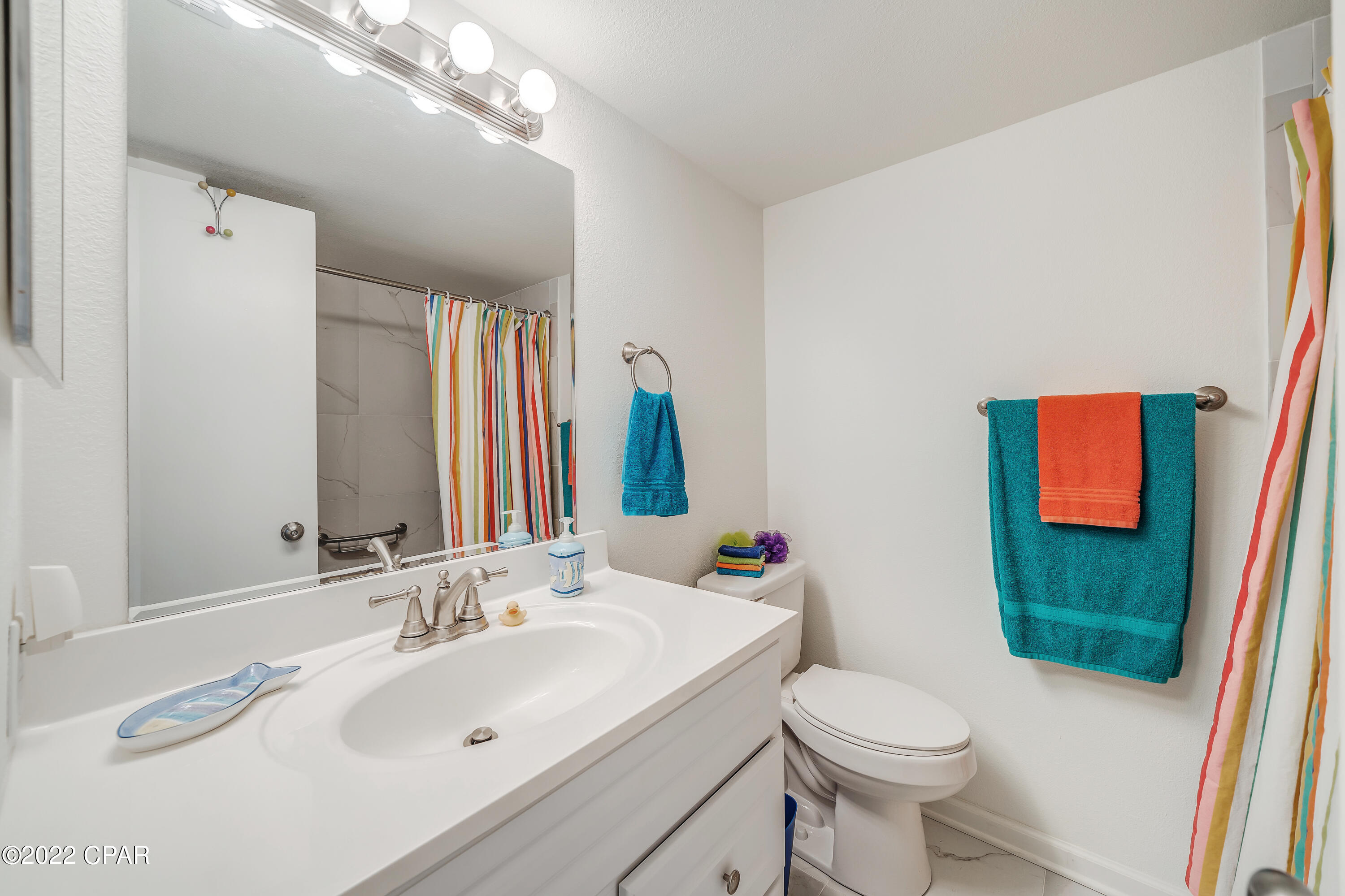 Mariner East Condo - Residential