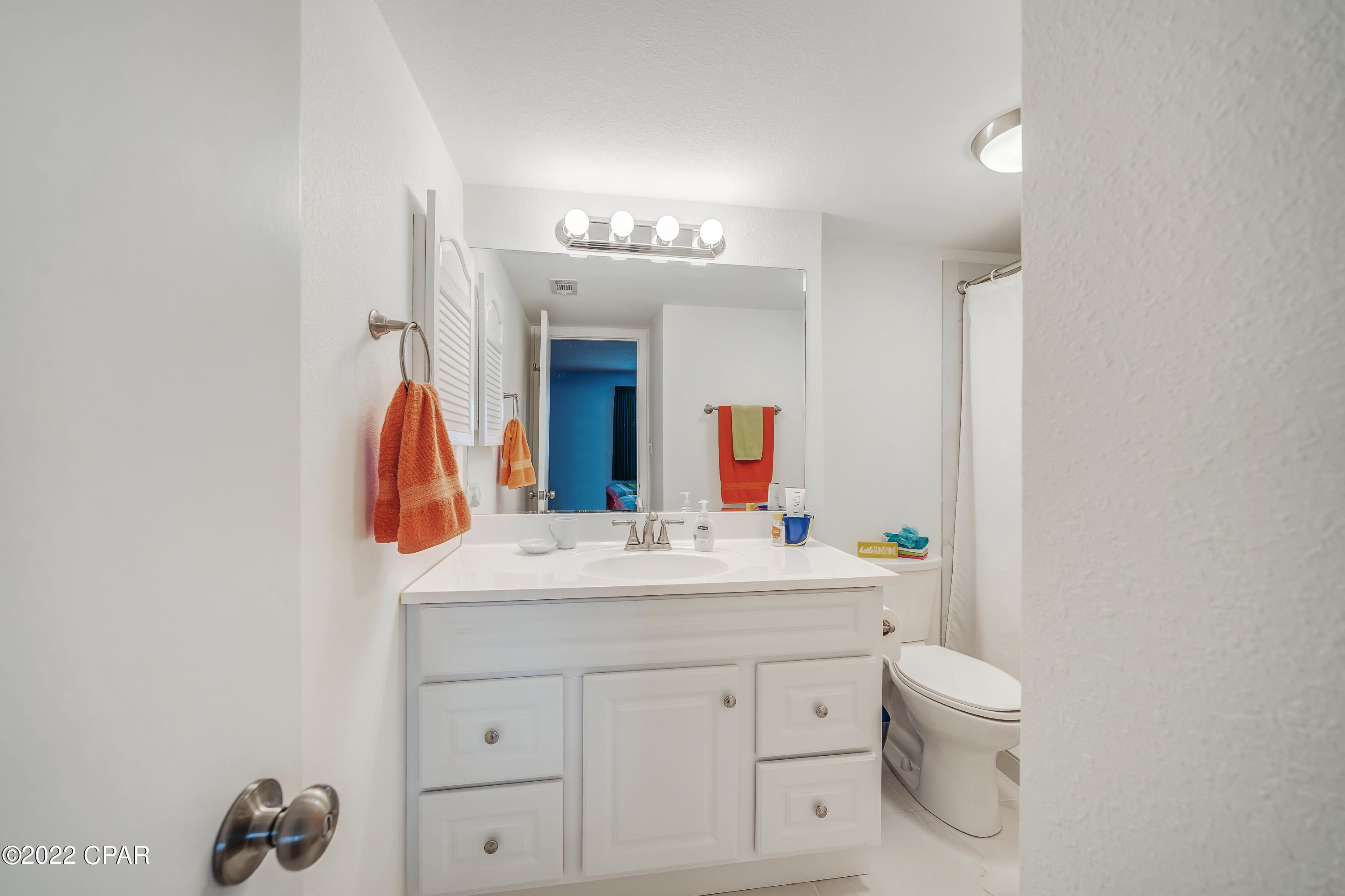 Mariner East Condo - Residential