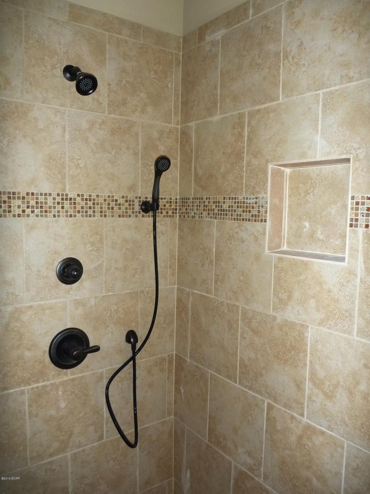 College Oaks - Residential