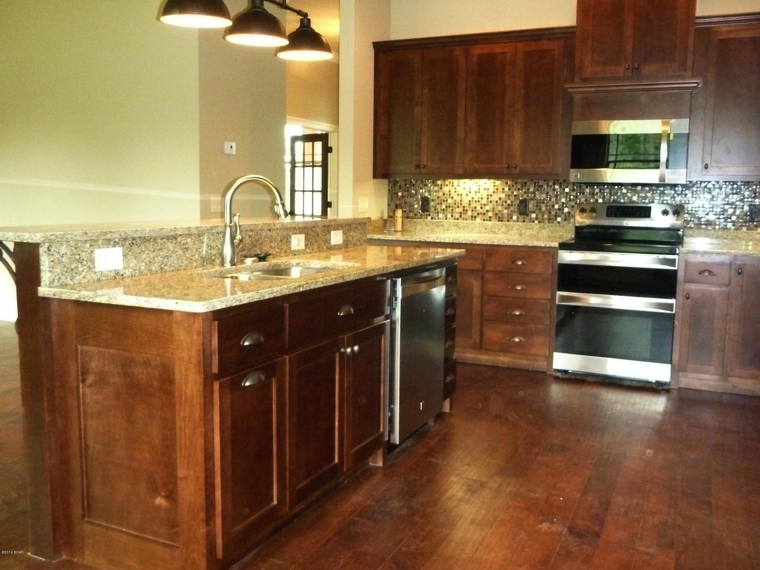 College Oaks - Residential