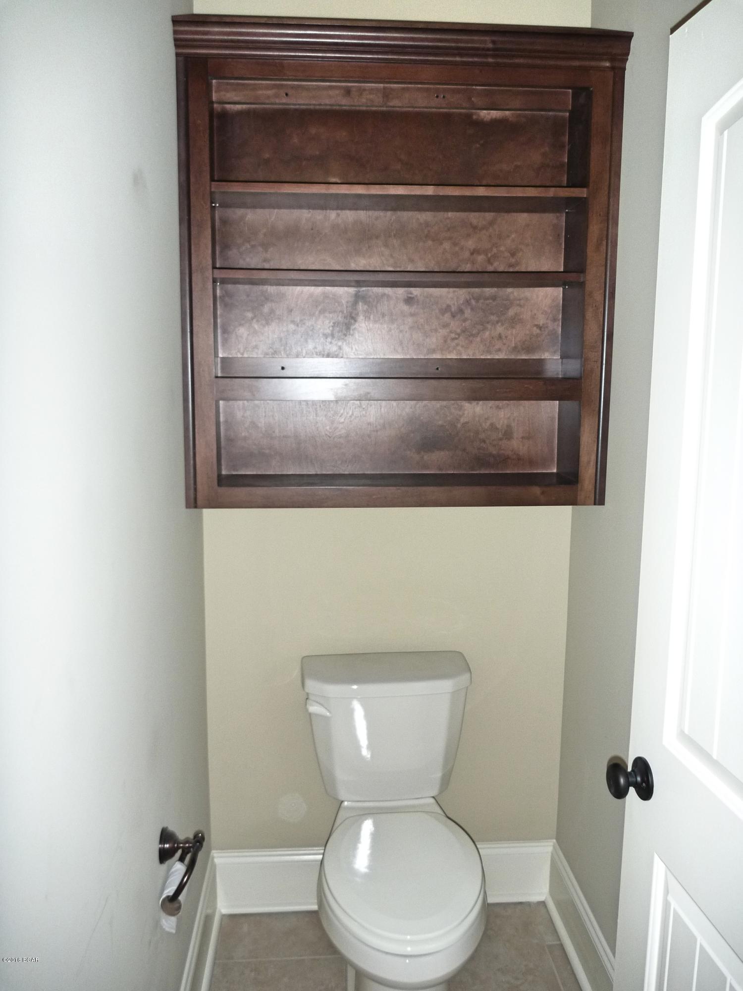 College Oaks - Residential