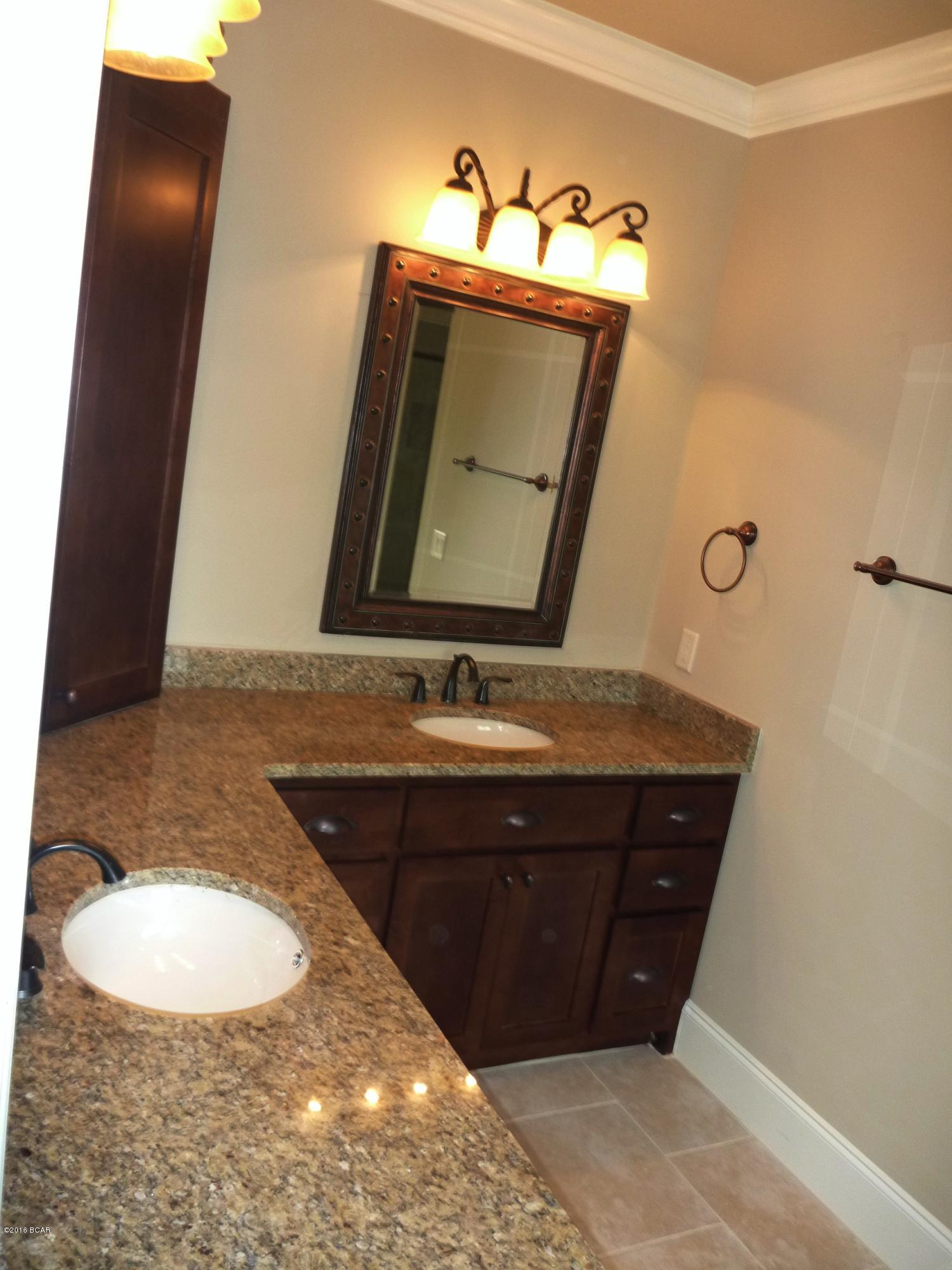 College Oaks - Residential