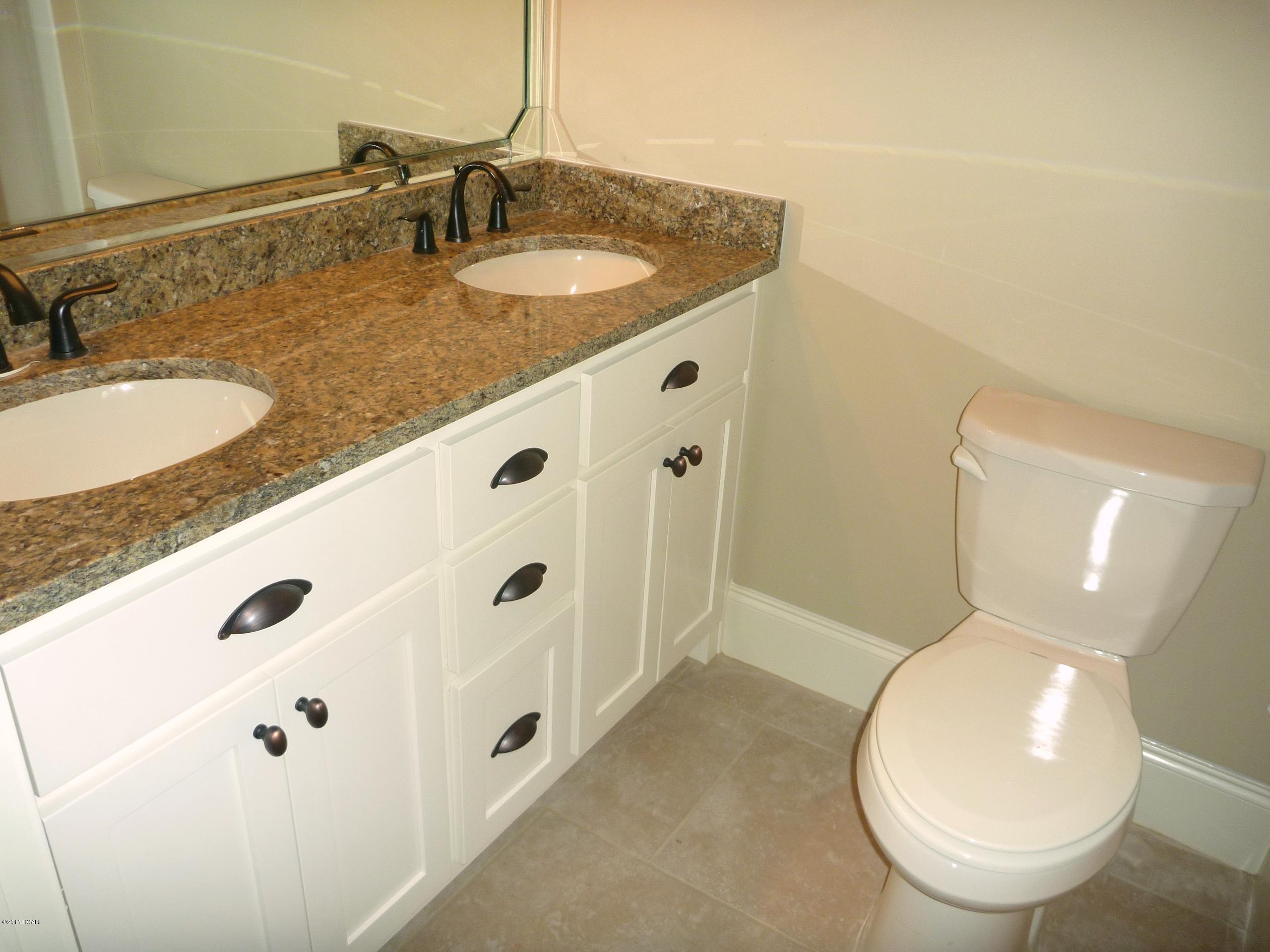 College Oaks - Residential