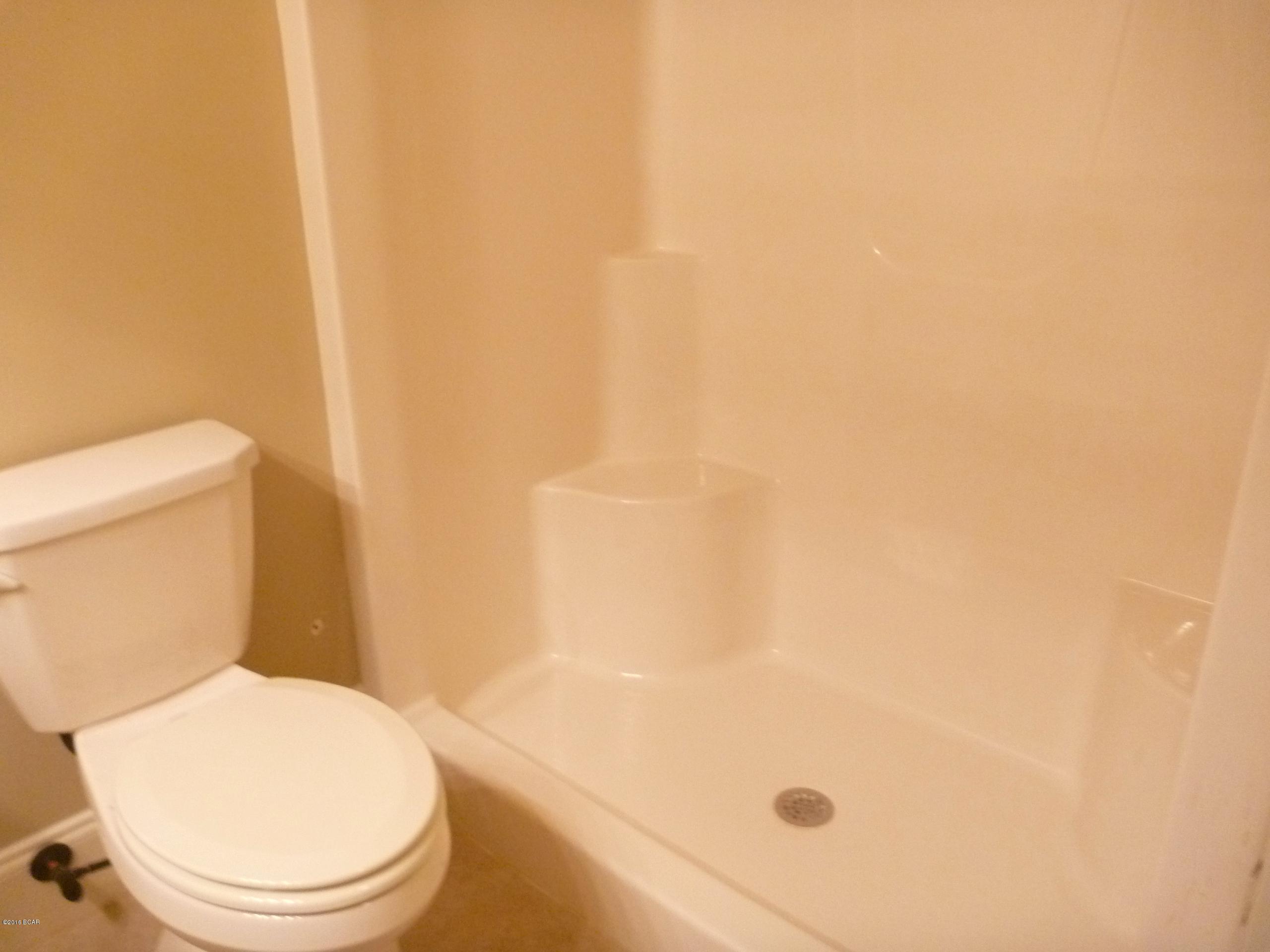 College Oaks - Residential