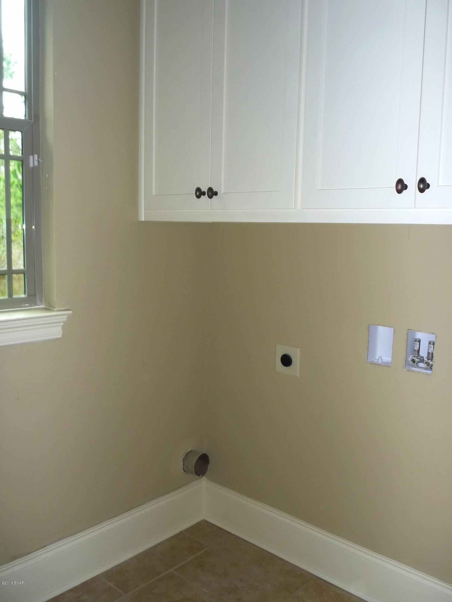 College Oaks - Residential