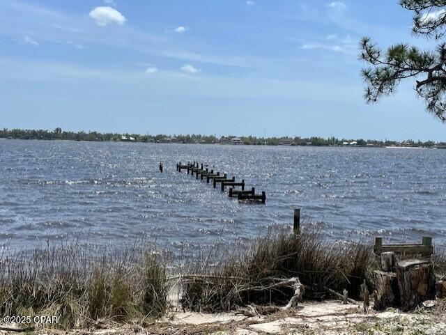 St Andrews Bay Pecn,Fg - Land