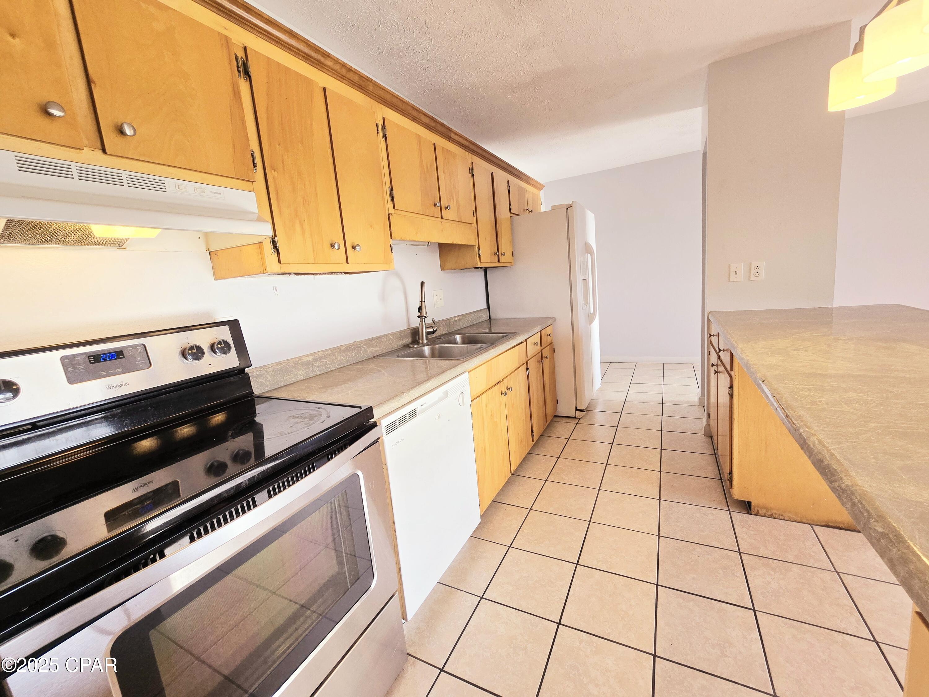 [No Recorded Subdiv] - Residential Lease