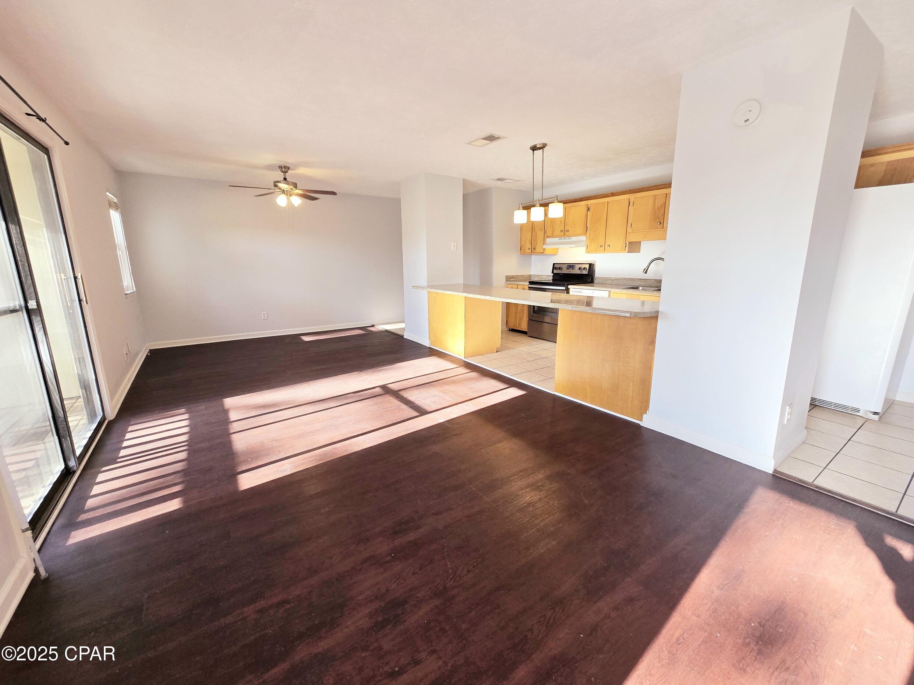 [No Recorded Subdiv] - Residential Lease