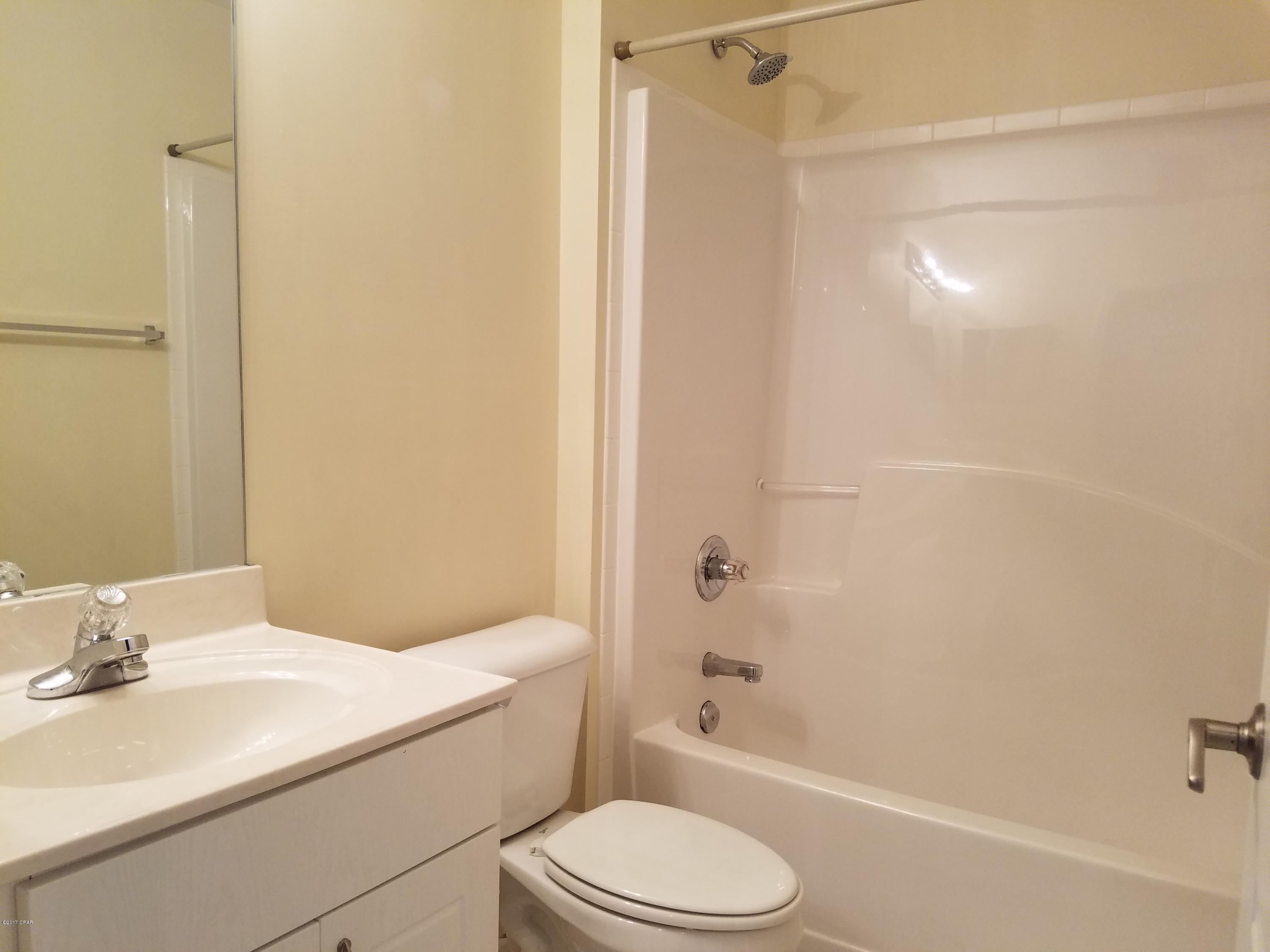 Palmetto Trace Phase III - Residential Lease