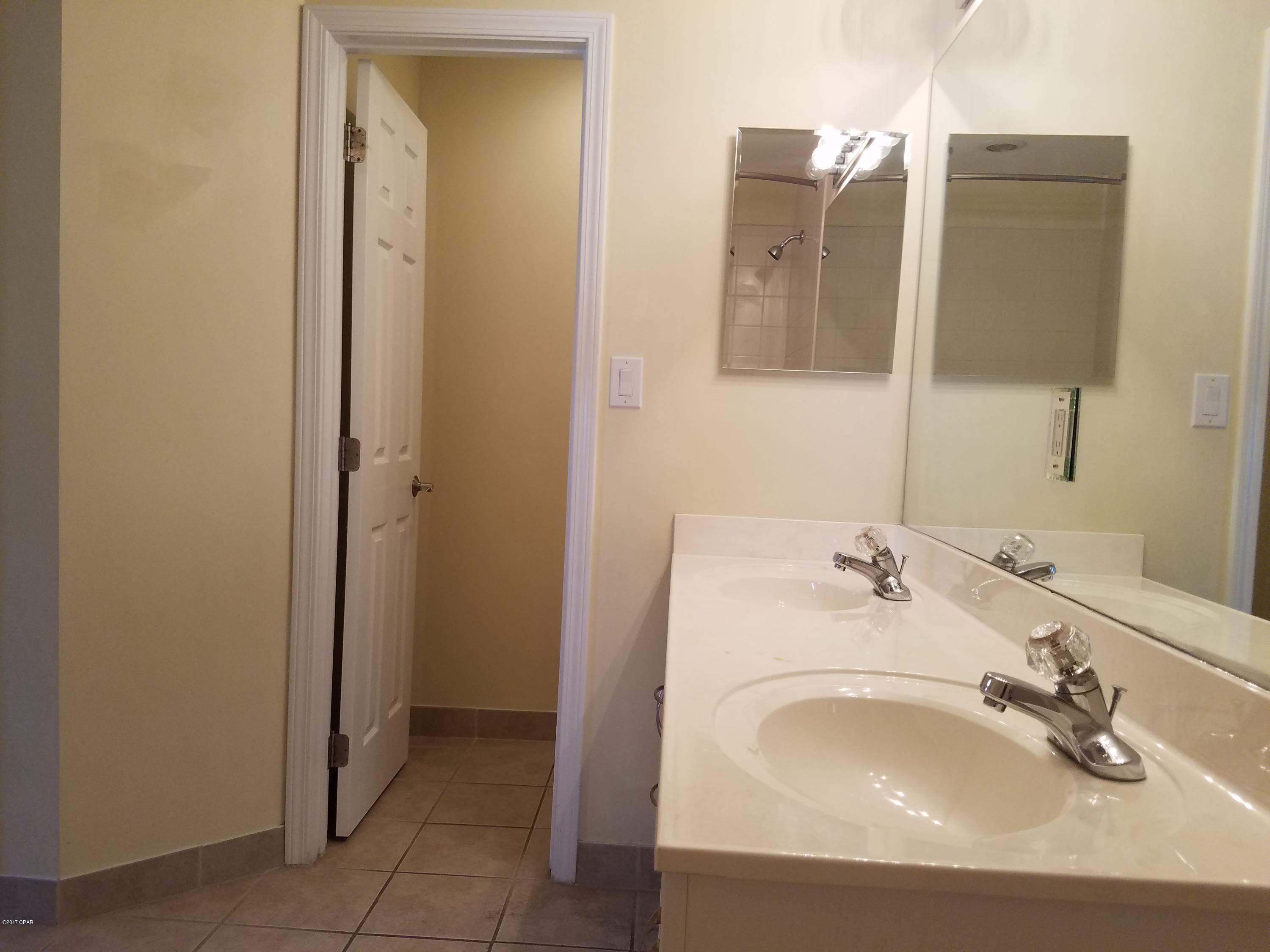 Palmetto Trace Phase III - Residential Lease