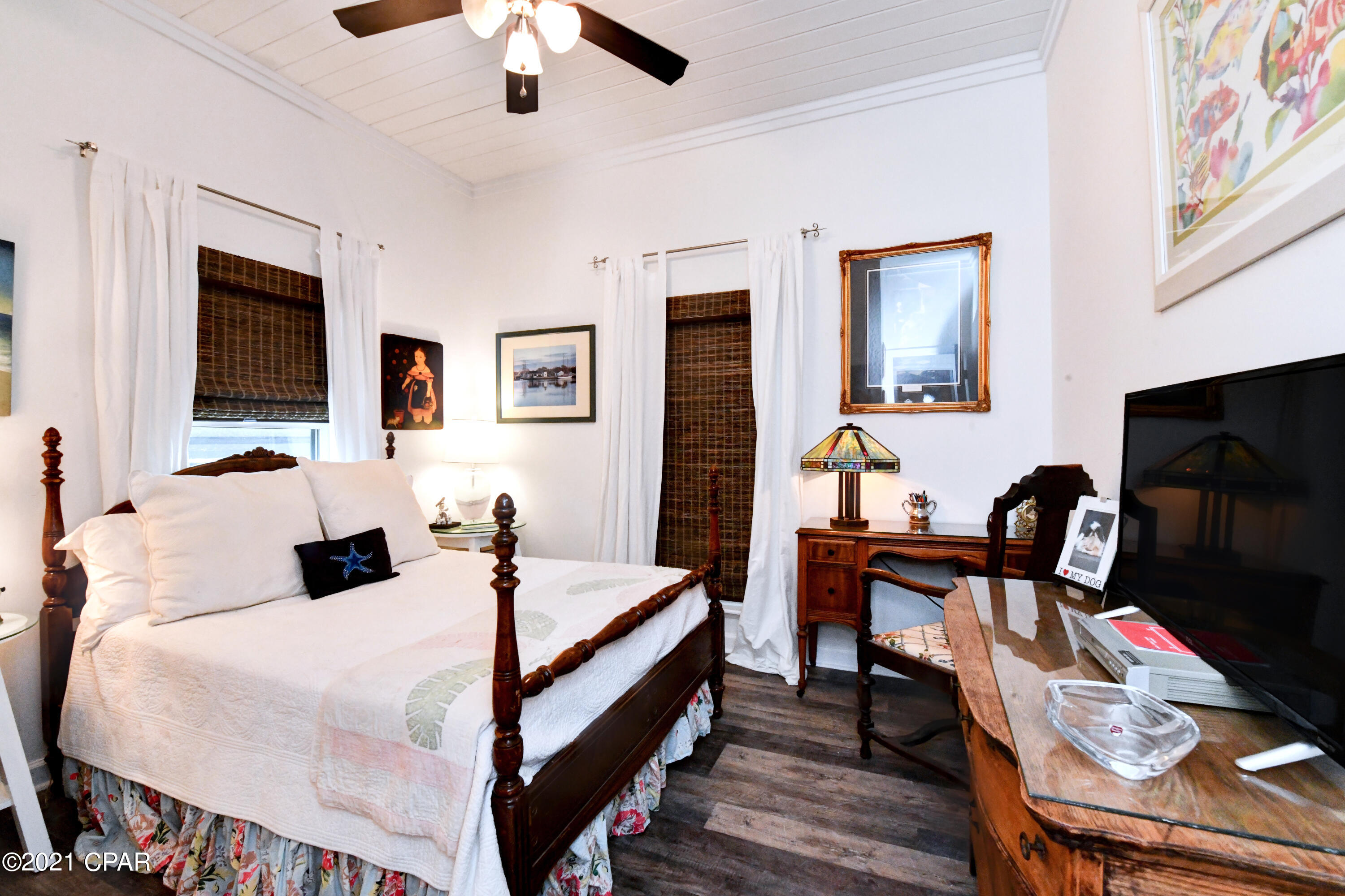 Bel Air - Residential