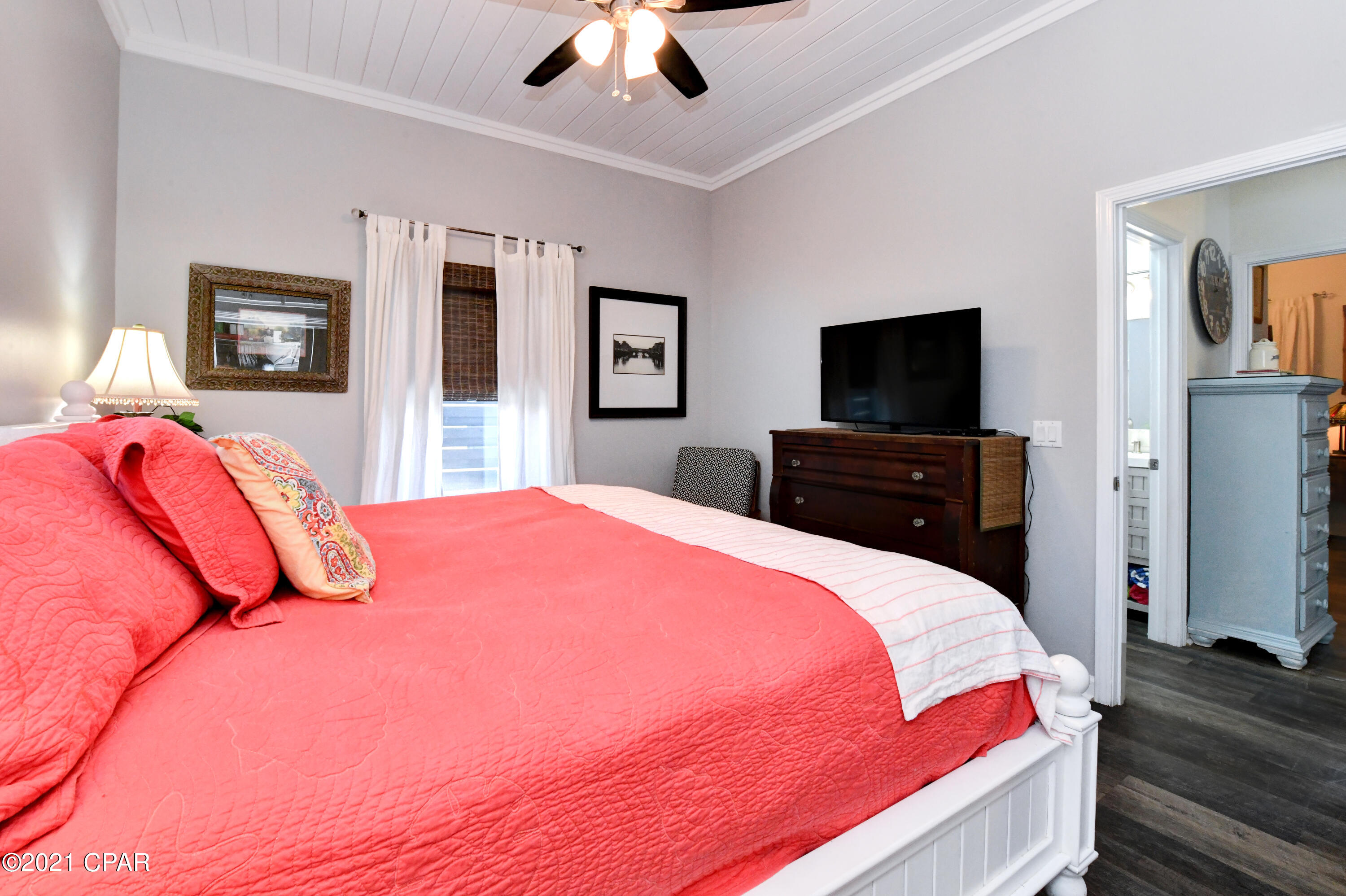 Bel Air - Residential