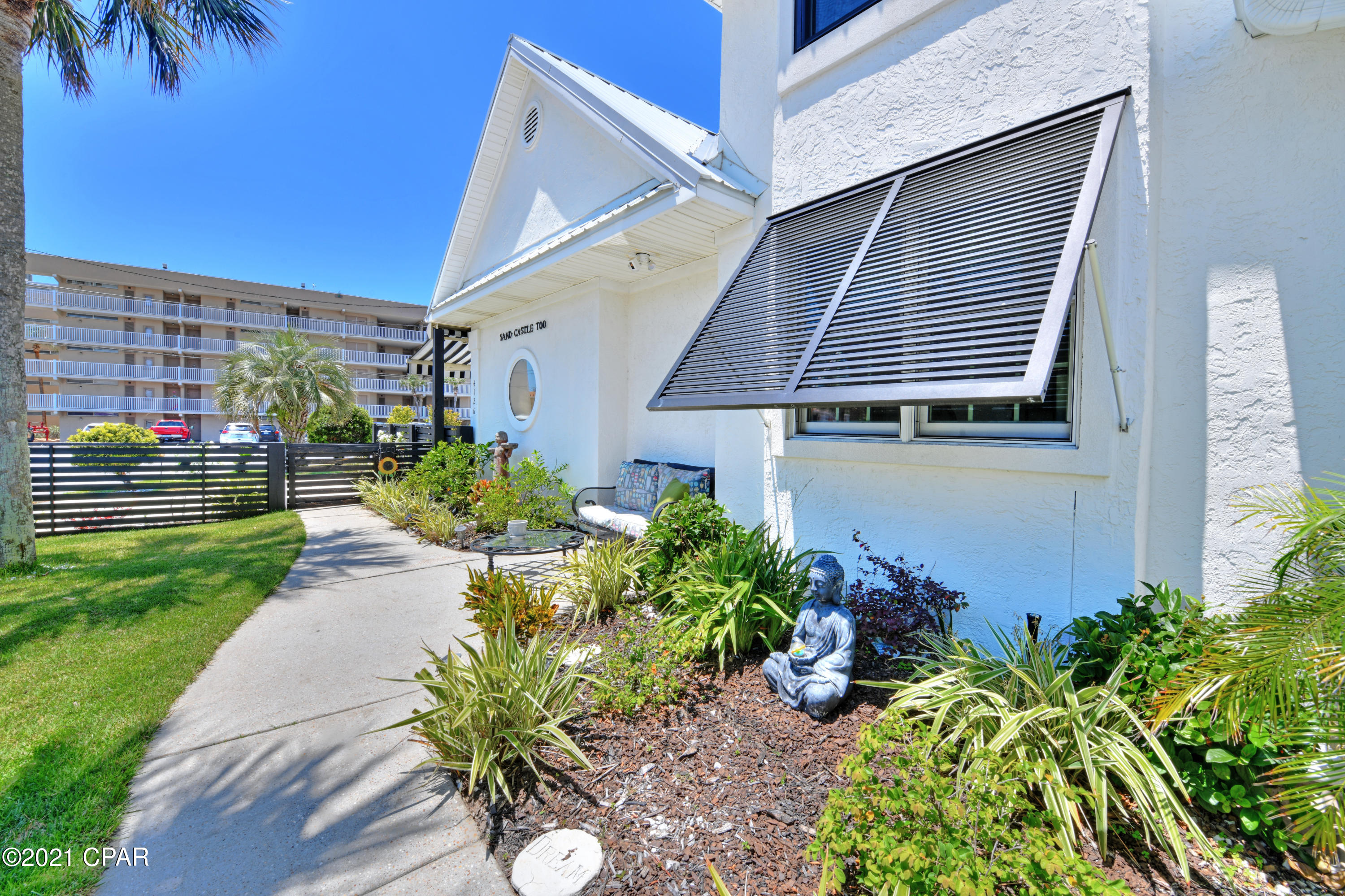 Bel Air - Residential