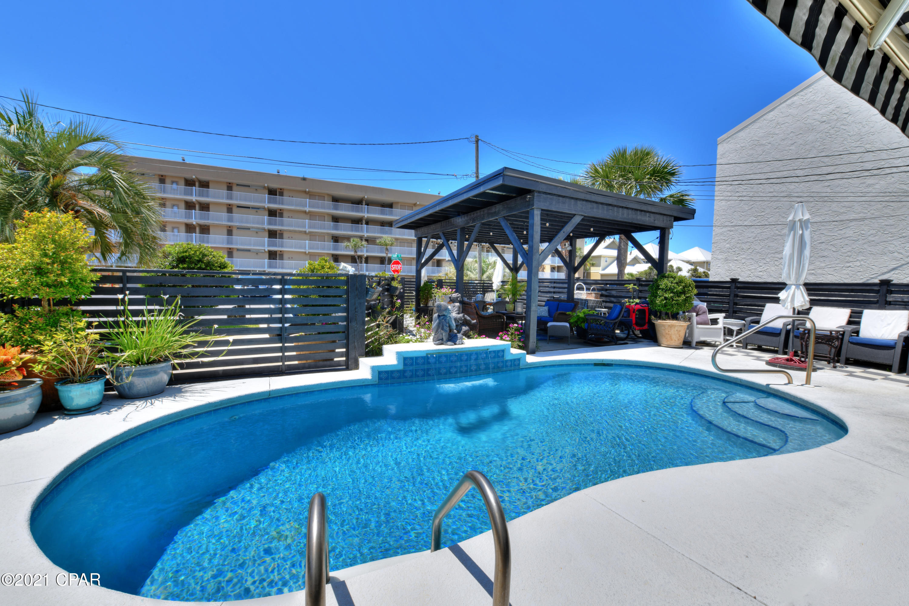 Bel Air - Residential