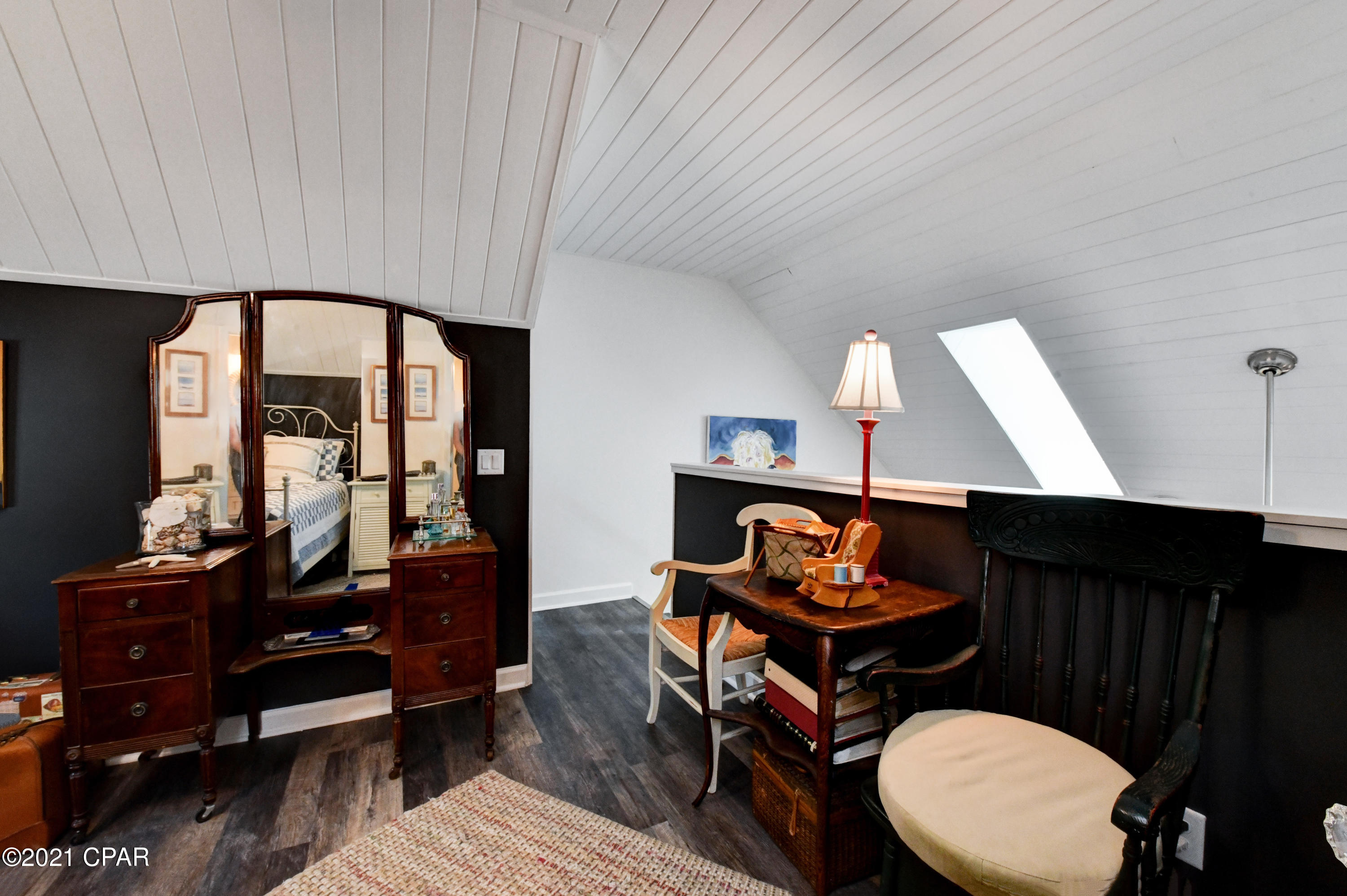 Bel Air - Residential