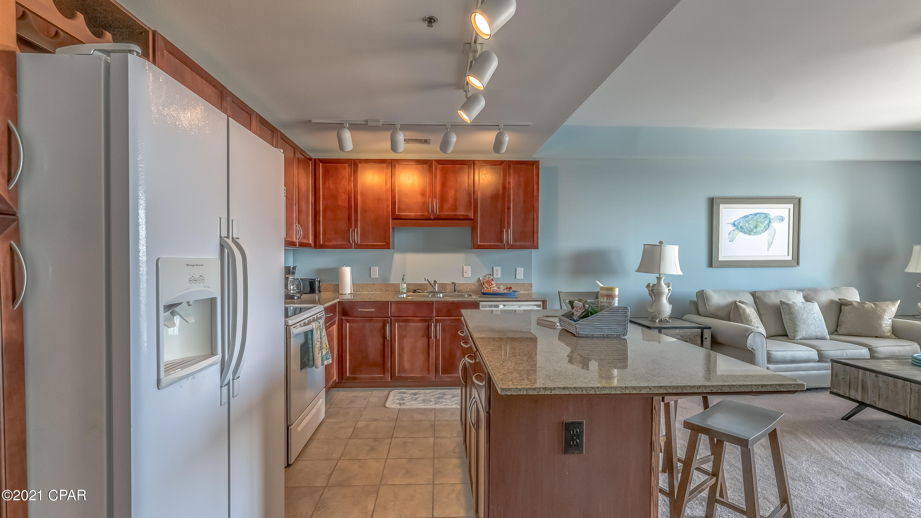 Laketown Wharf - Residential