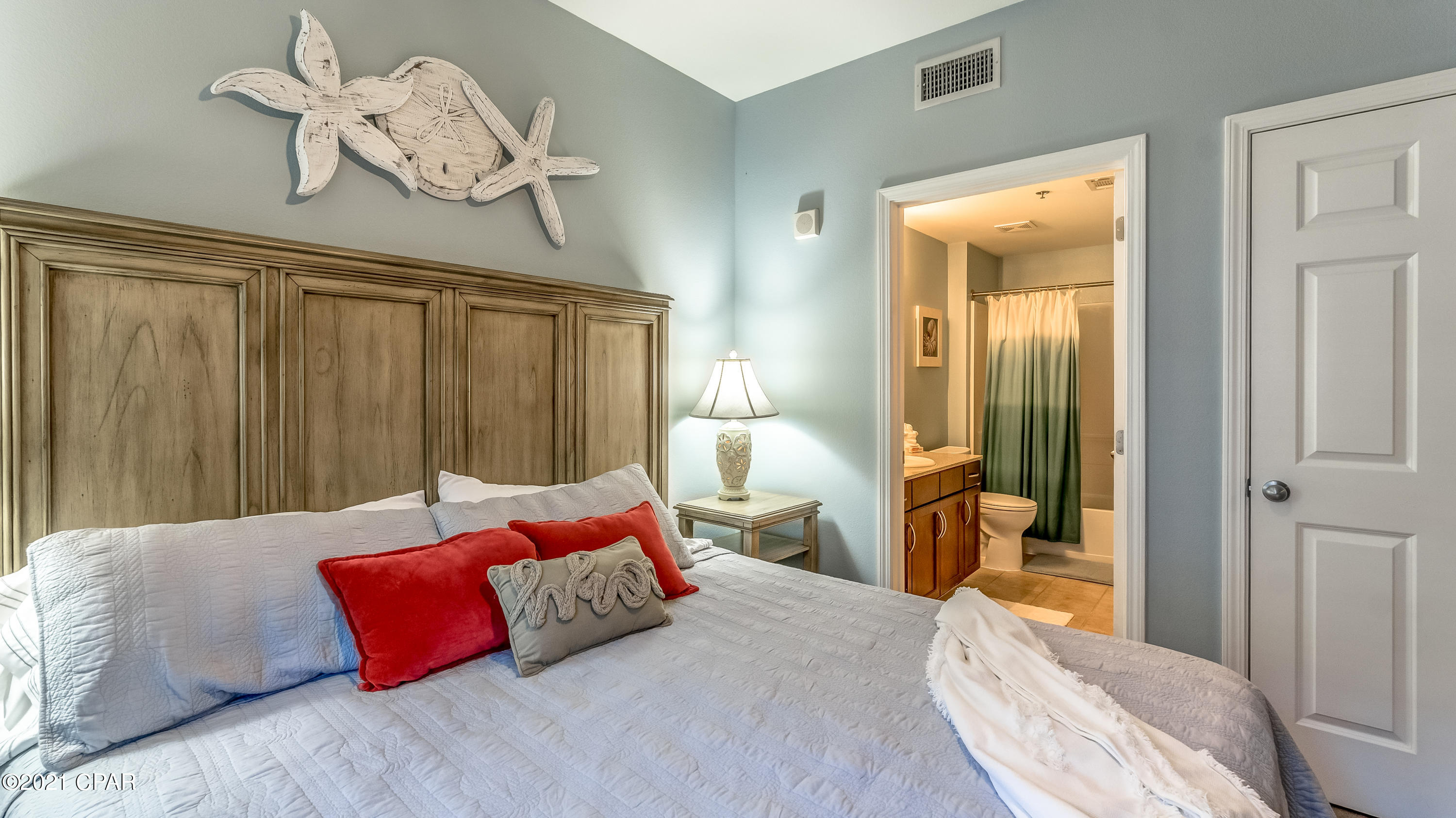 Laketown Wharf - Residential