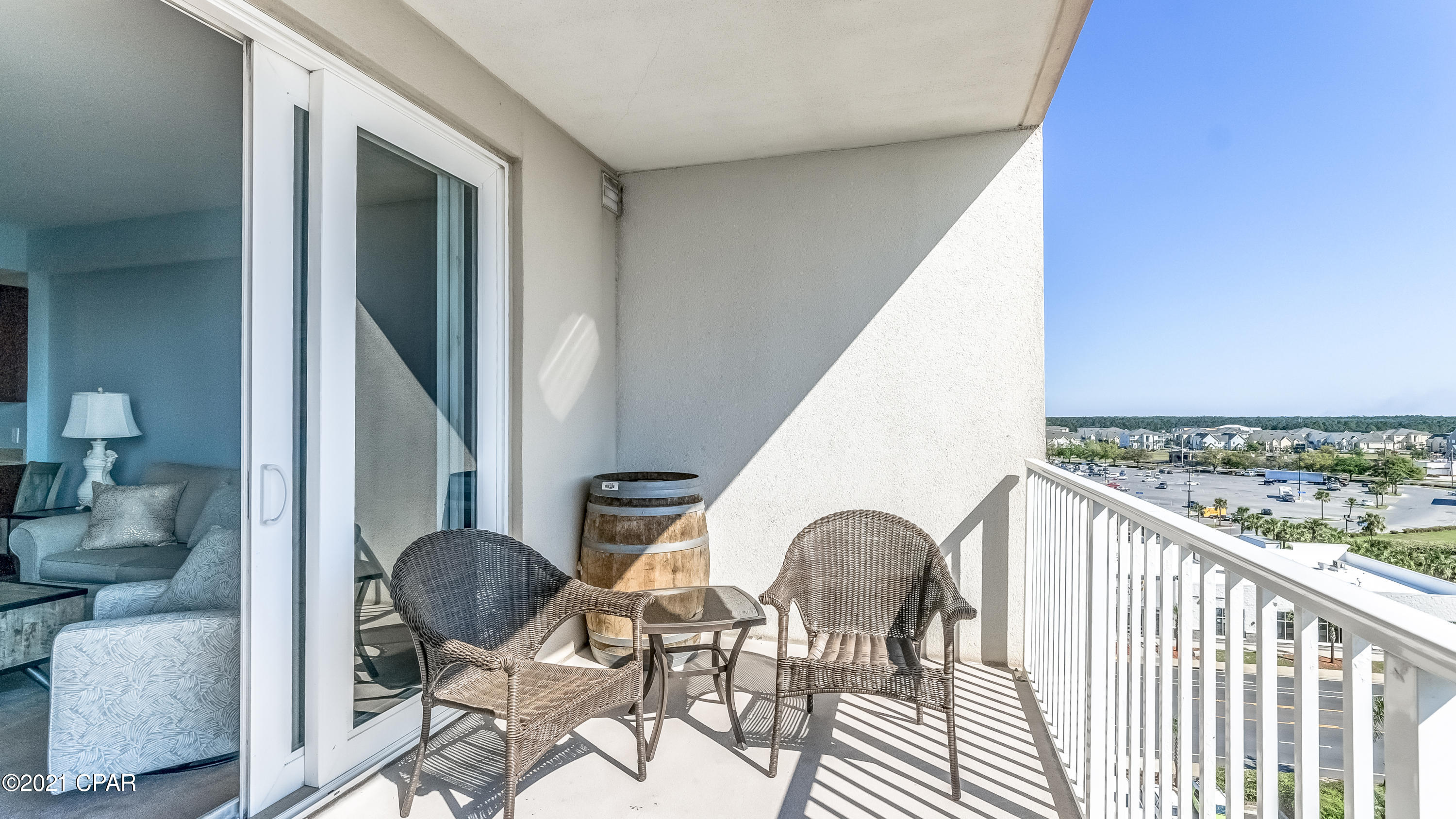 Laketown Wharf - Residential