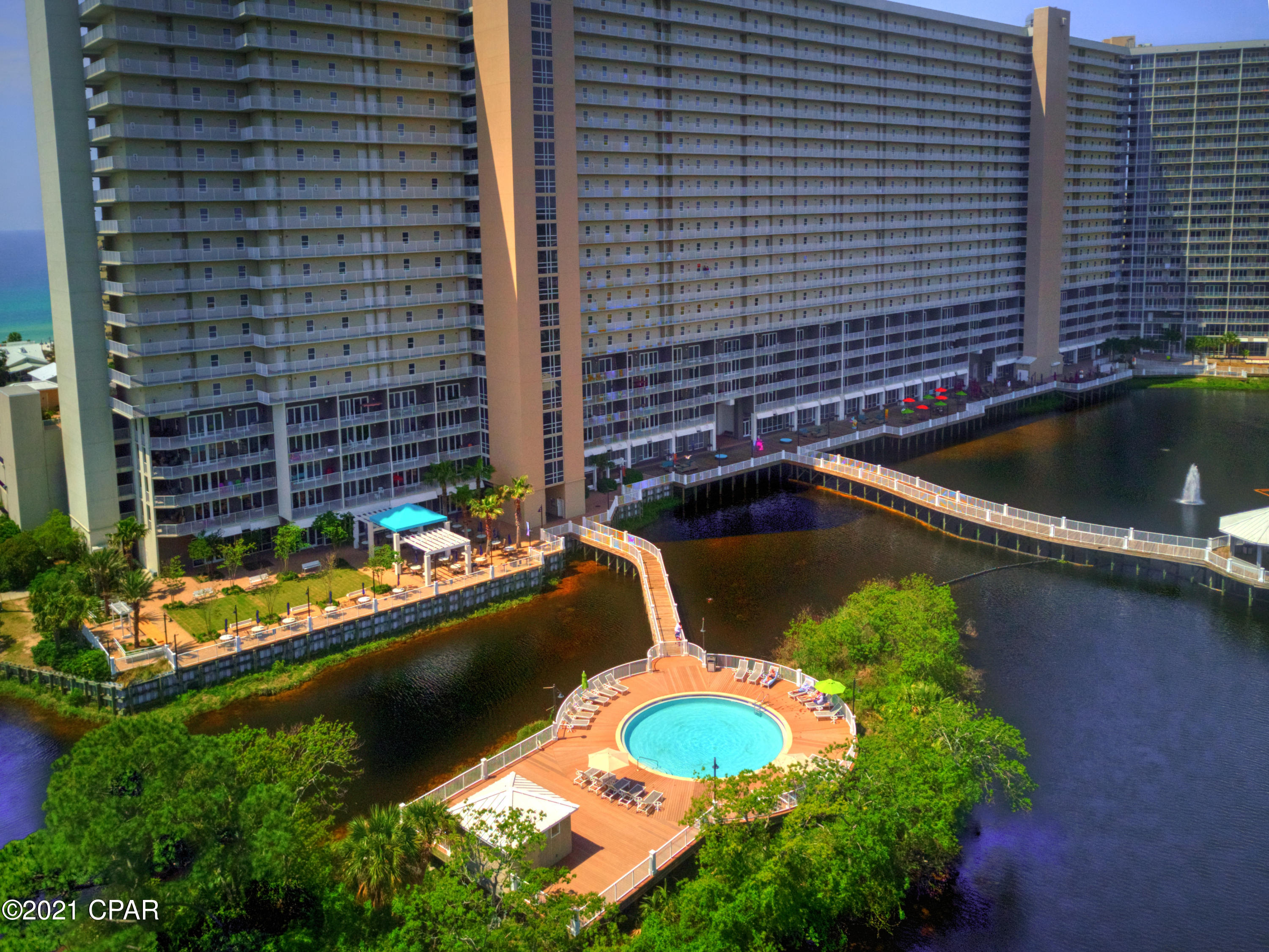 Laketown Wharf - Residential