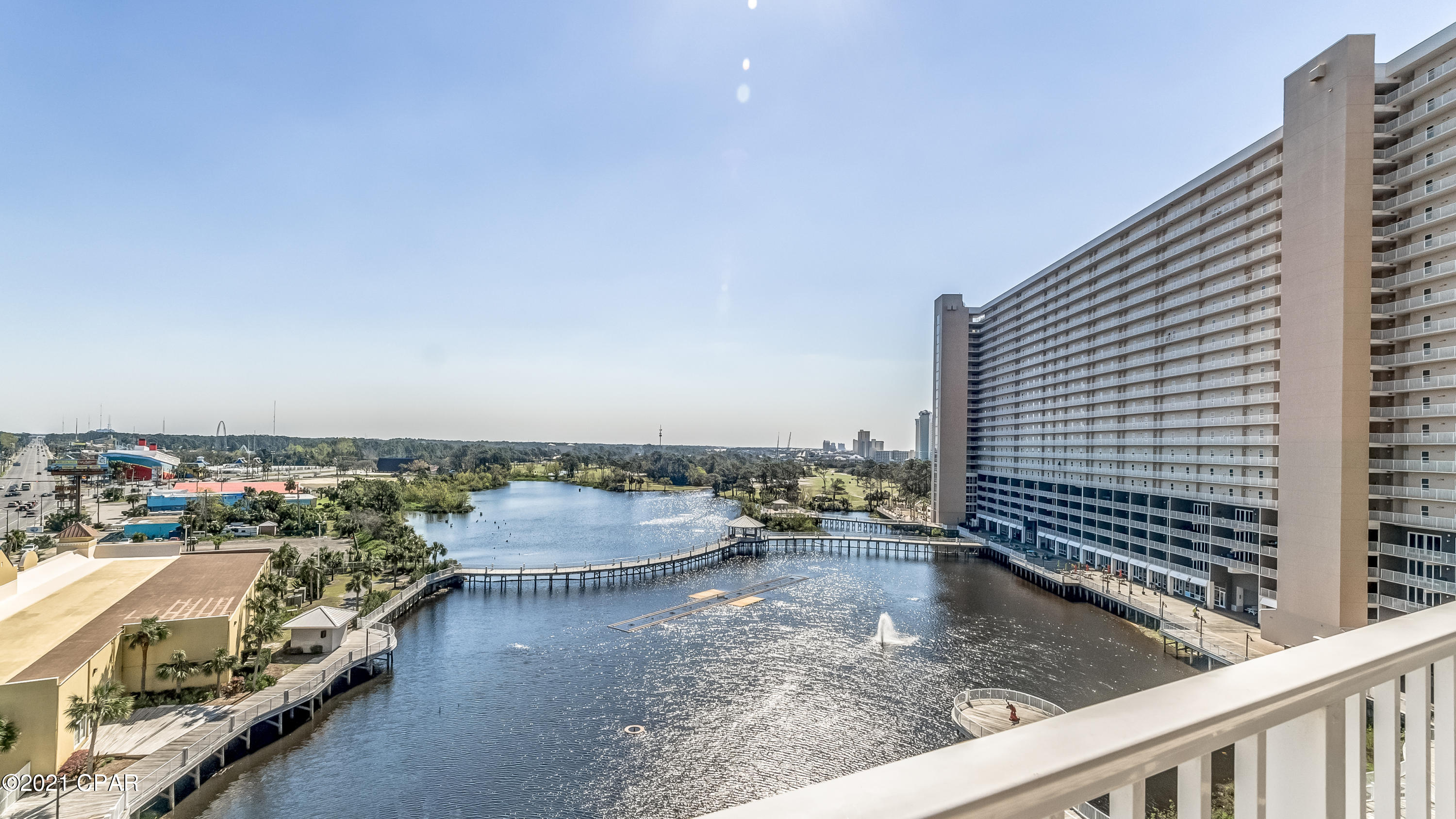 Laketown Wharf - Residential