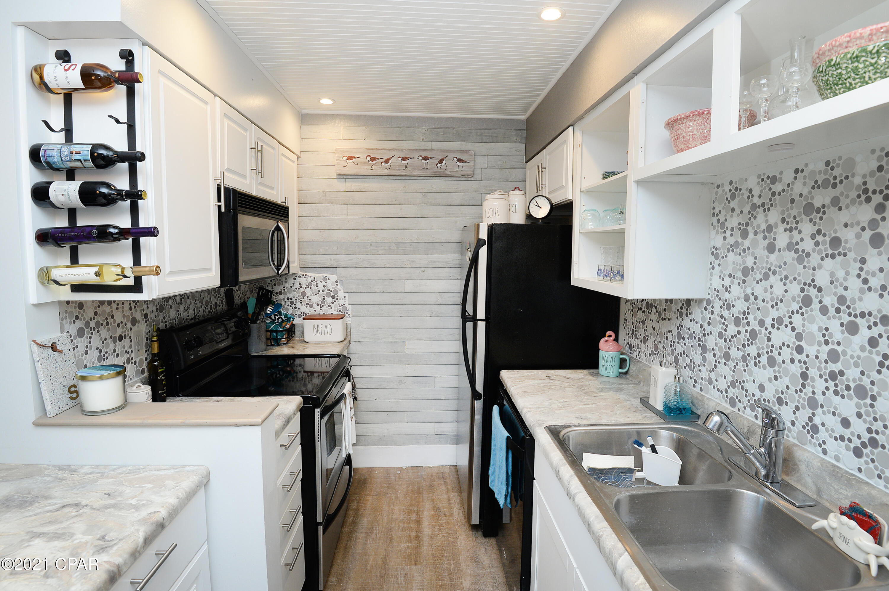 Endless Summer II - Residential