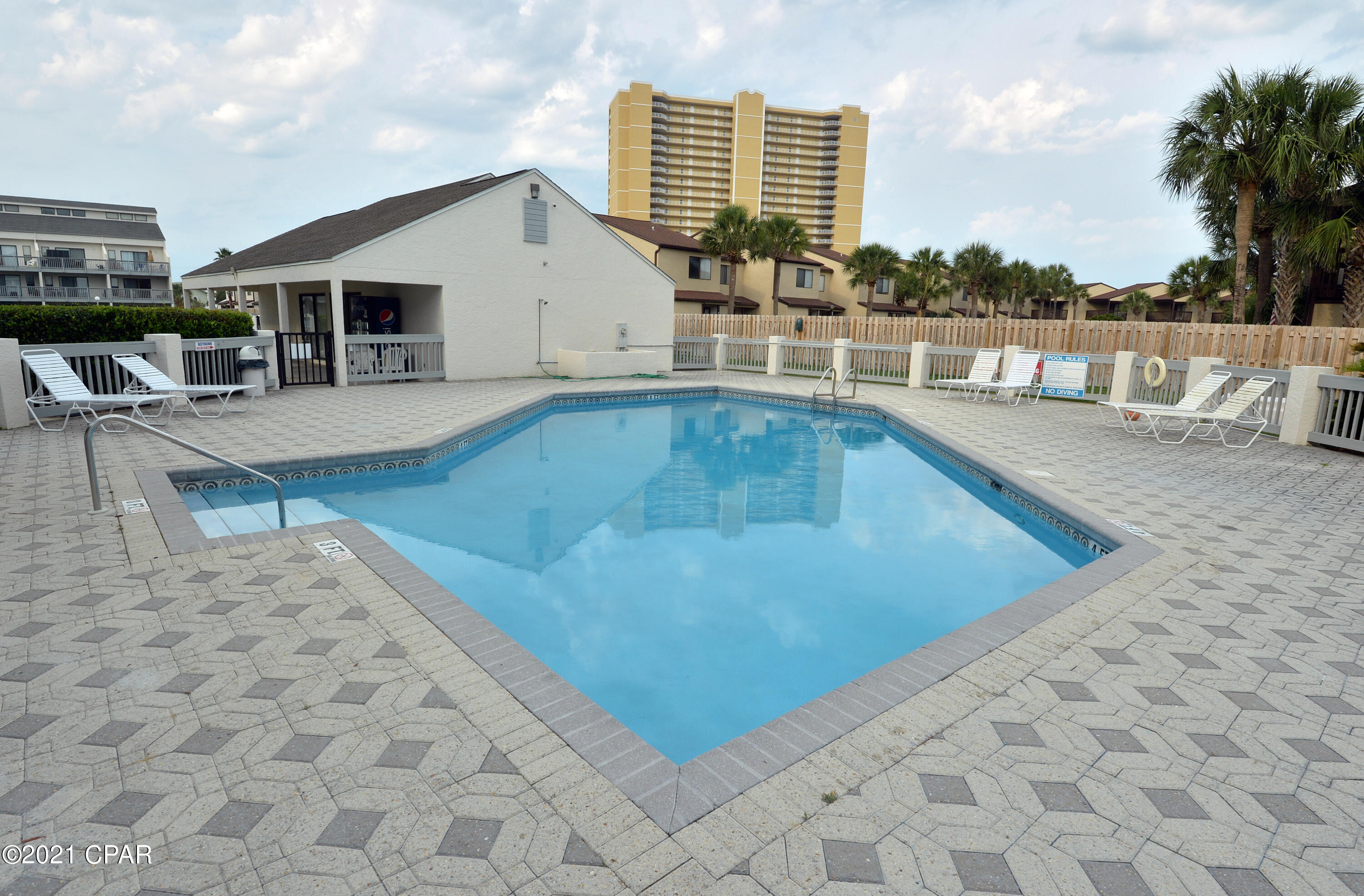 Endless Summer II - Residential