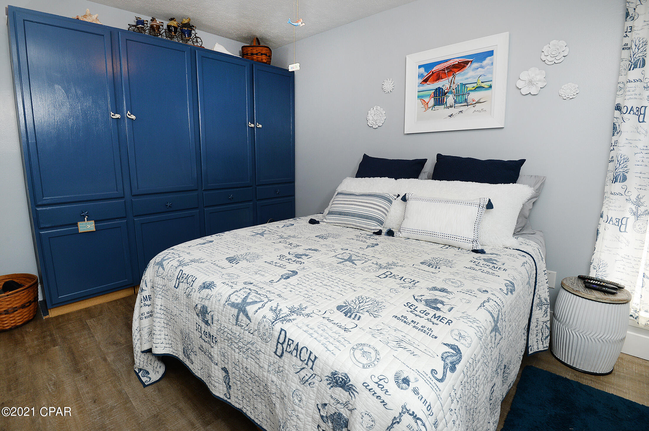 Endless Summer II - Residential