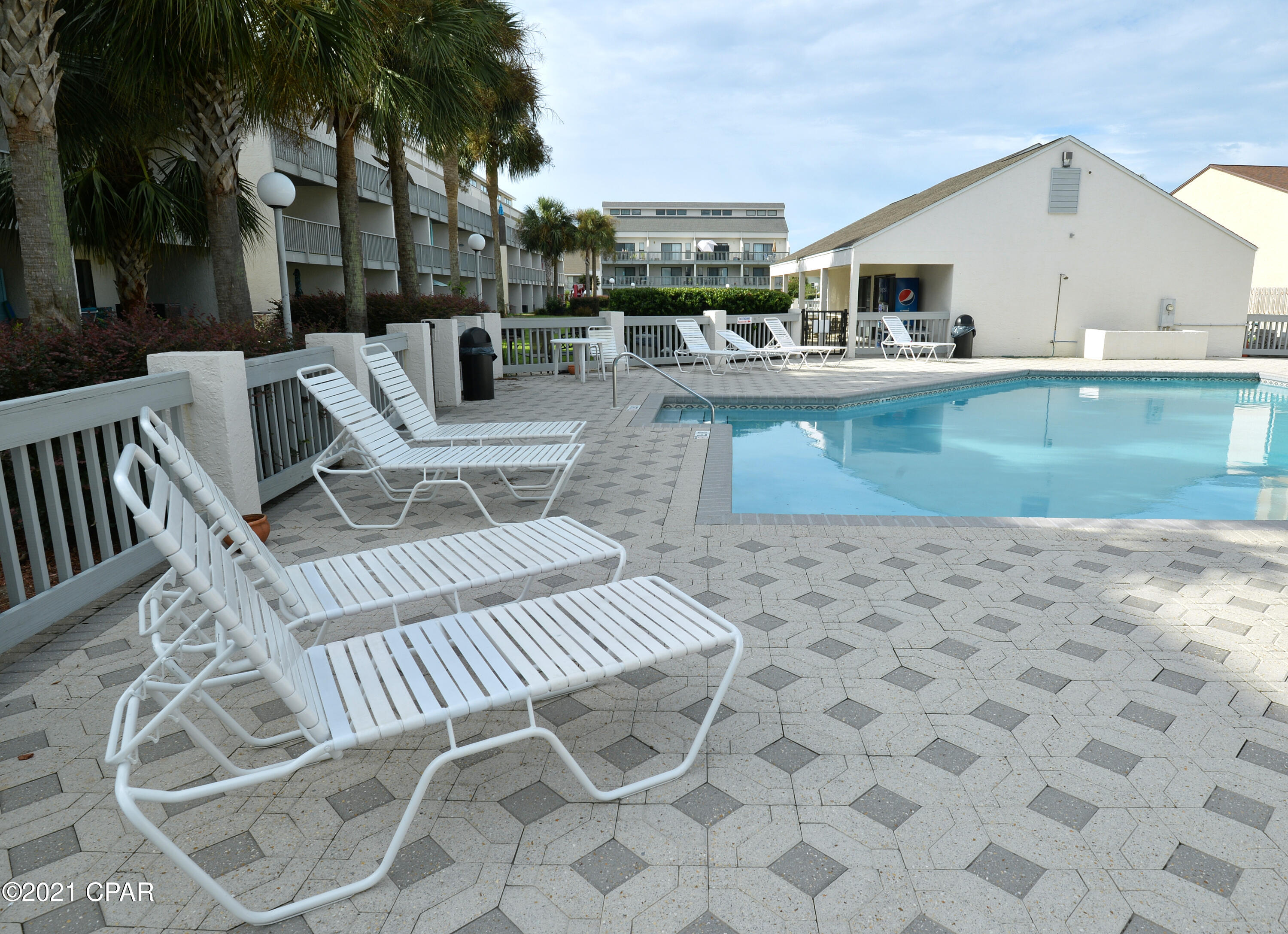 Endless Summer II - Residential