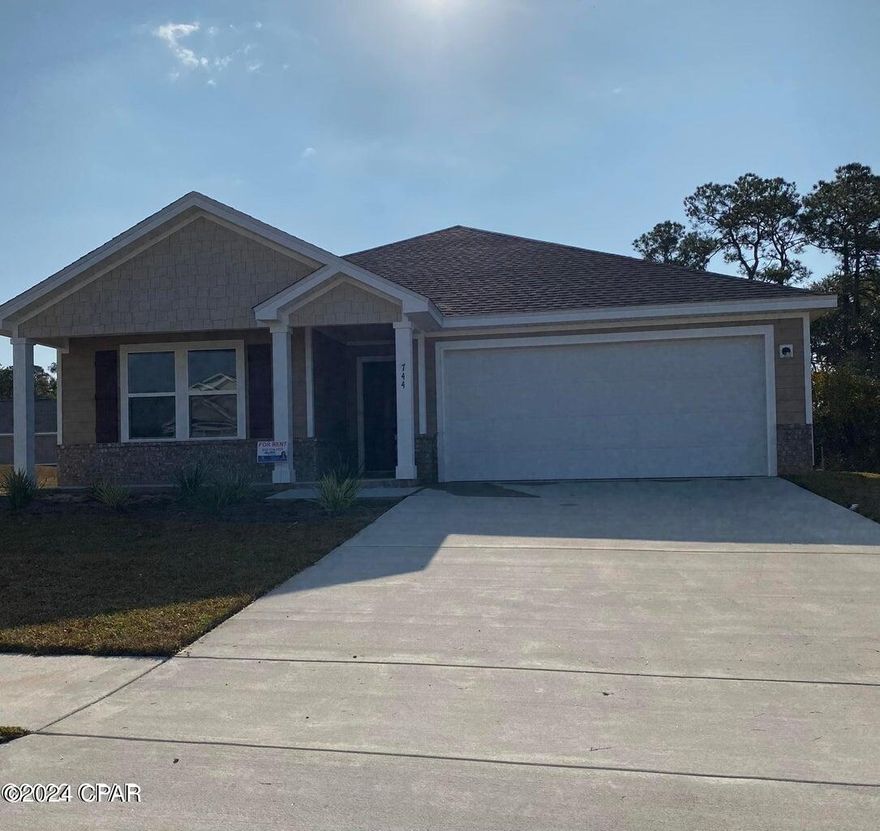 Do not miss your chance to make this house your home sweet home. Enjoy a large open kitchen with modern countertops and stainless appliances, a spacious living room for family & friends' gatherings, comfortable bedrooms with closets, and airy bathrooms. Everything you need. All right here. Apply today and make it your home sweet home.