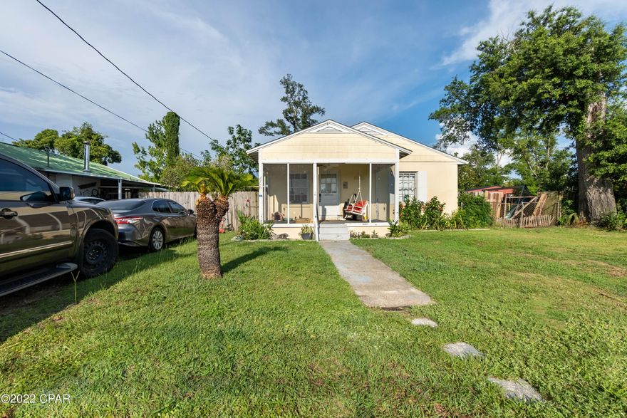 Great opportunity to own this cute 3 bedroom 1 and a half bath home in a  quiet area  close to downtown Panama City and the Marina.  Close to many Restaurants and shopping !!!  Large fenced yard.  Call today! Don't let this one slip by !!