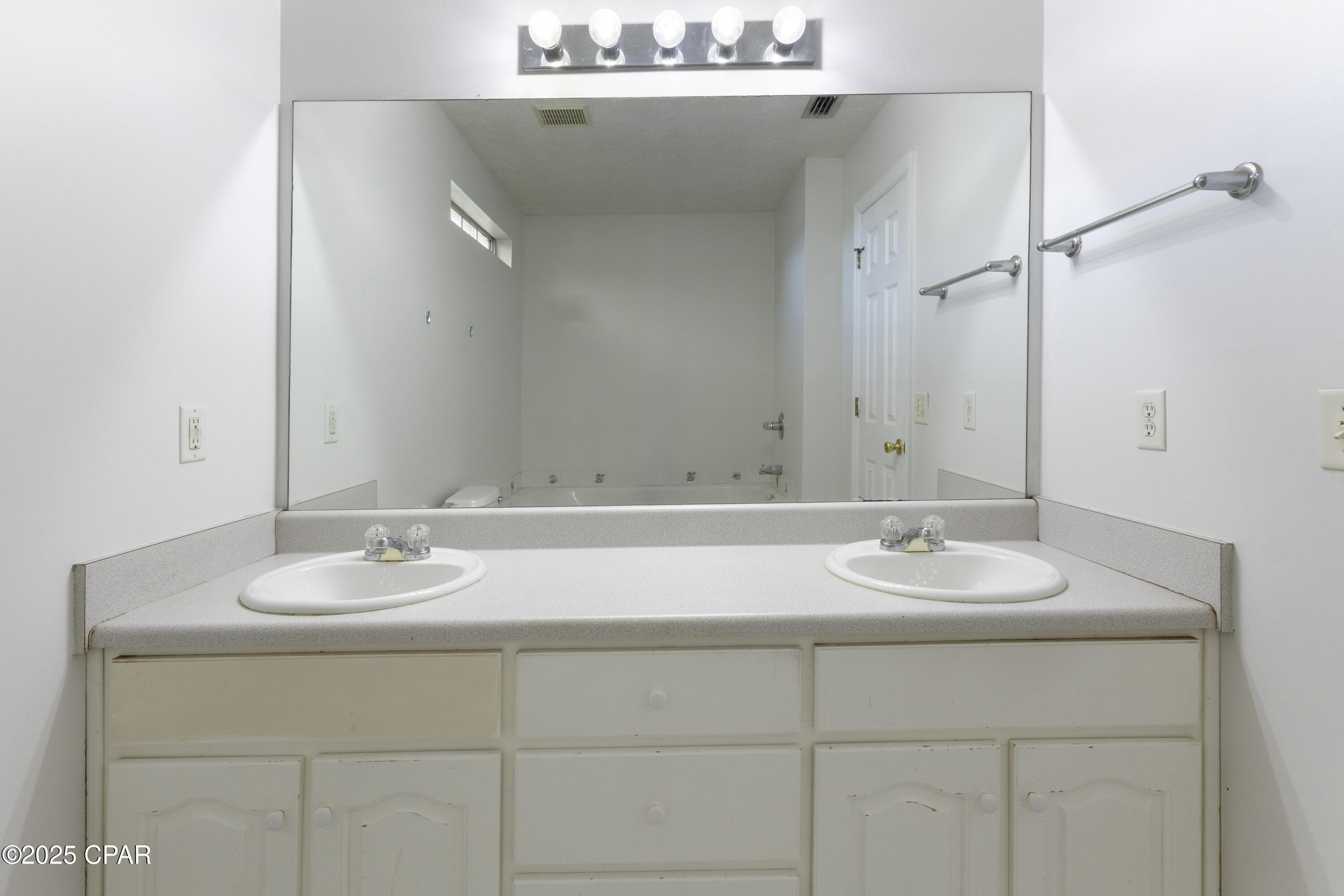 Treasure Cove - Residential