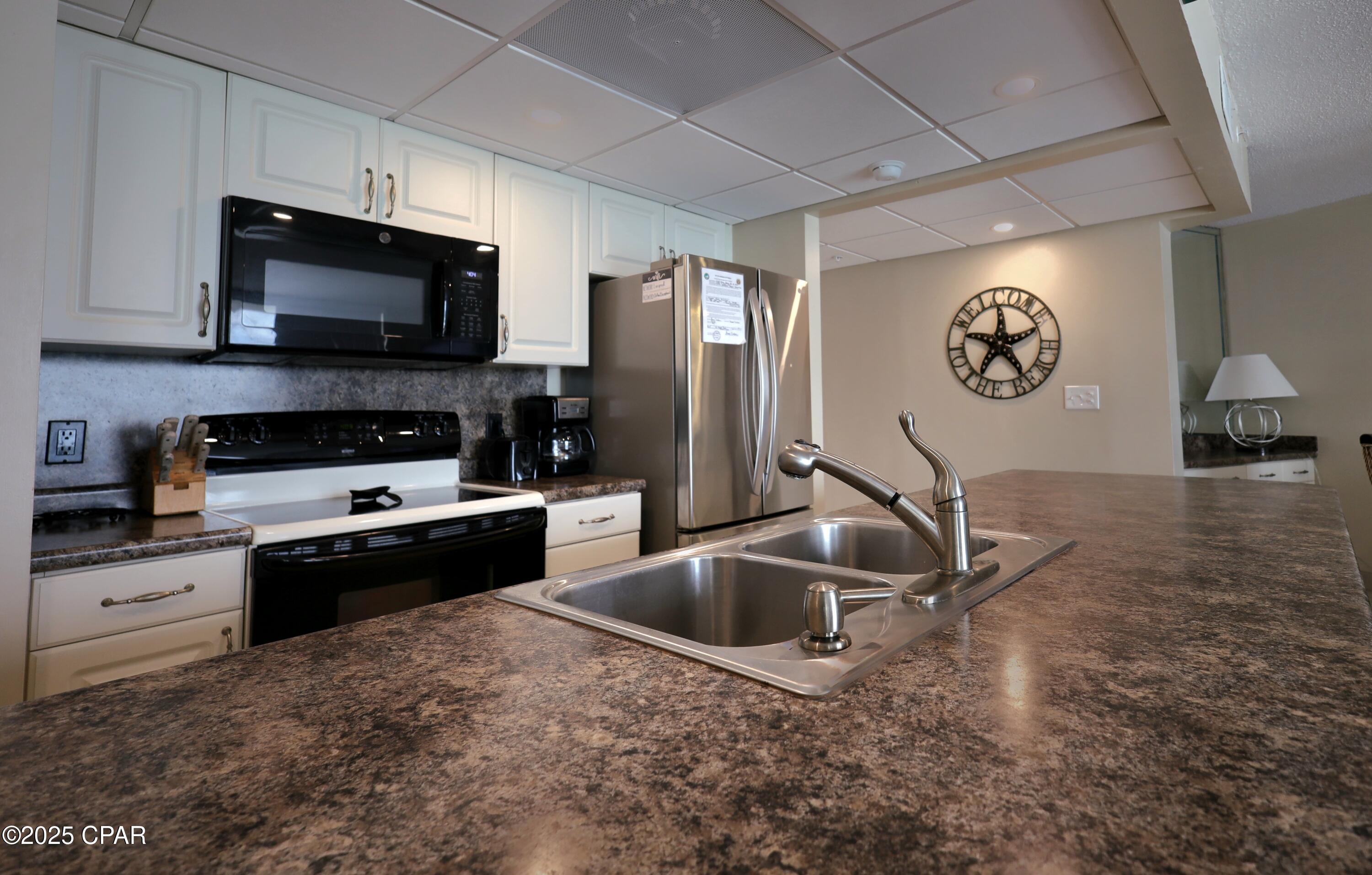 Edgewater Tower III - Residential