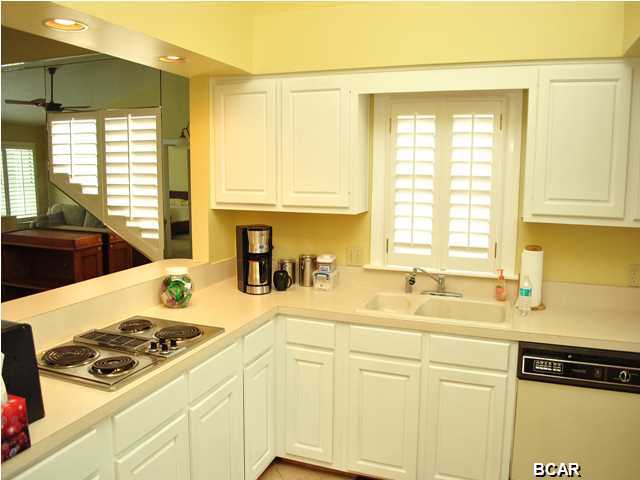 Marina Club Village - Residential