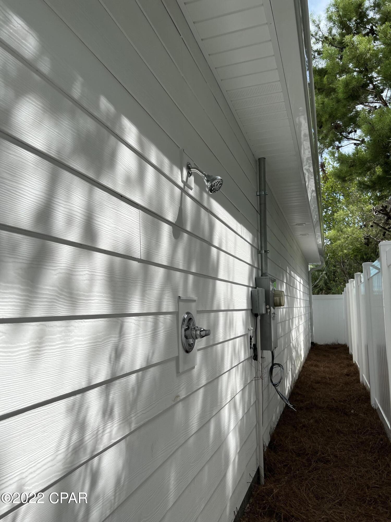 Laguna Beach Estates 8th Add - Residential