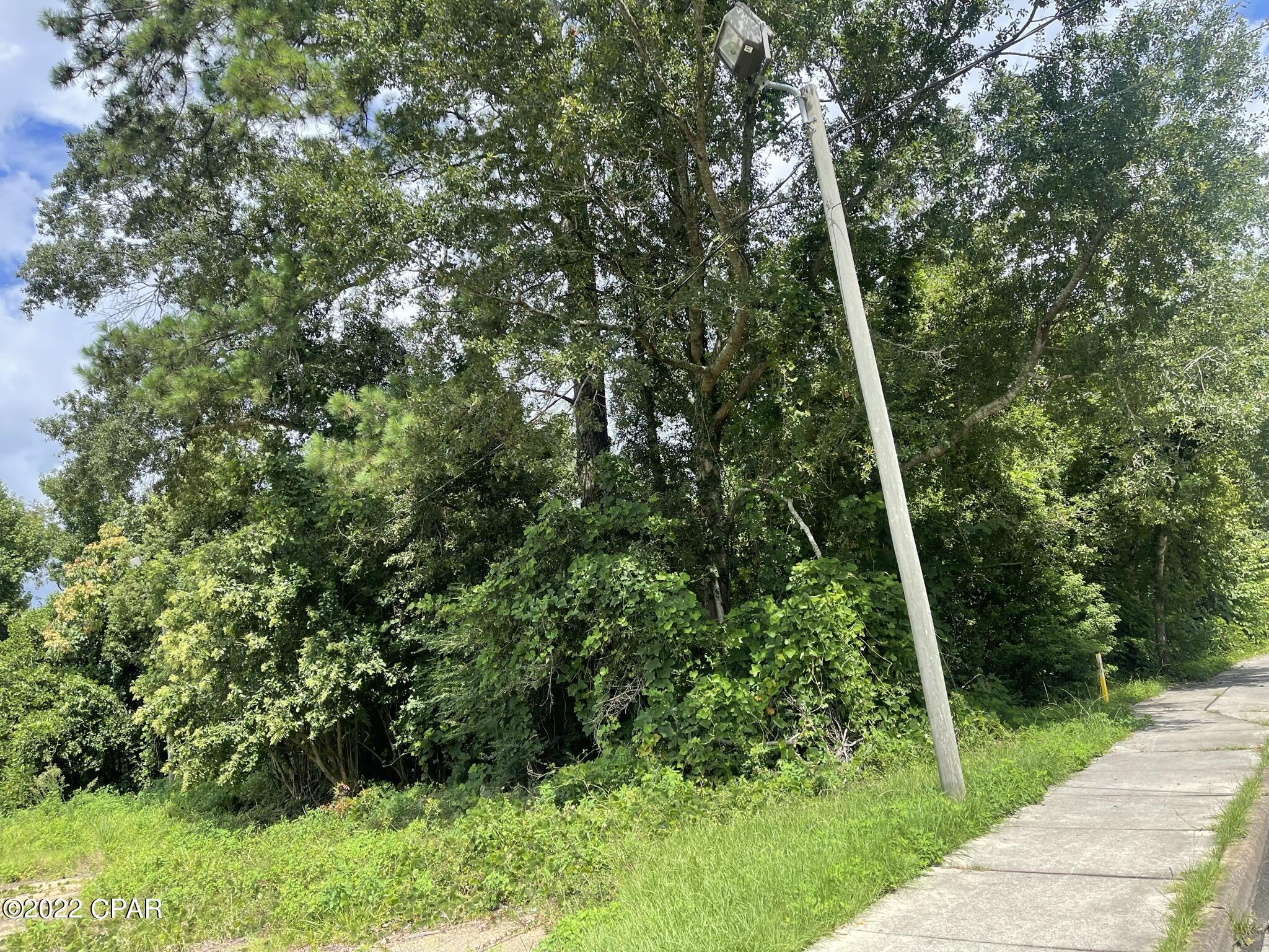 [No Recorded Subdiv] - Land