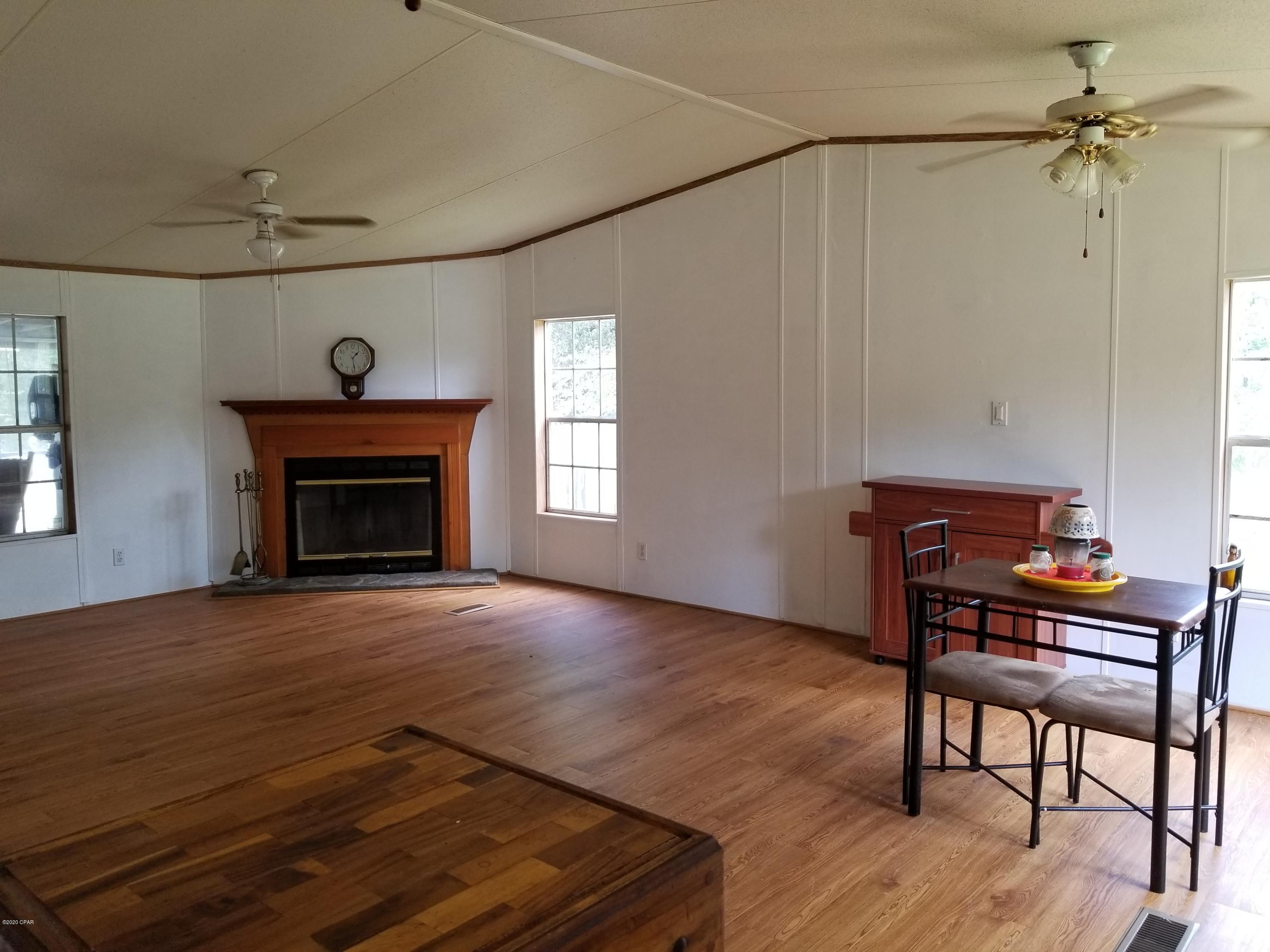 Leisure Lakes - Residential