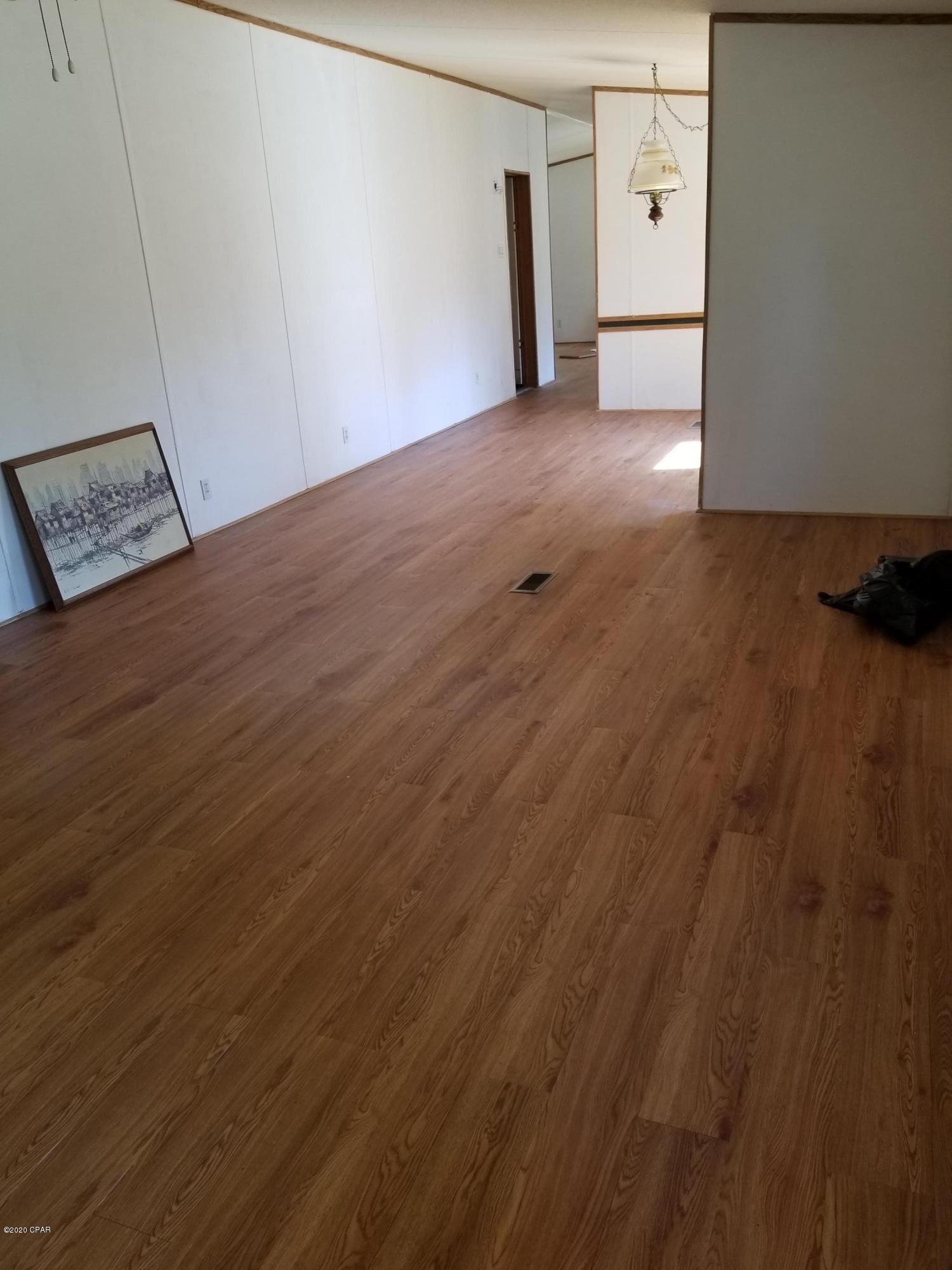 Leisure Lakes - Residential