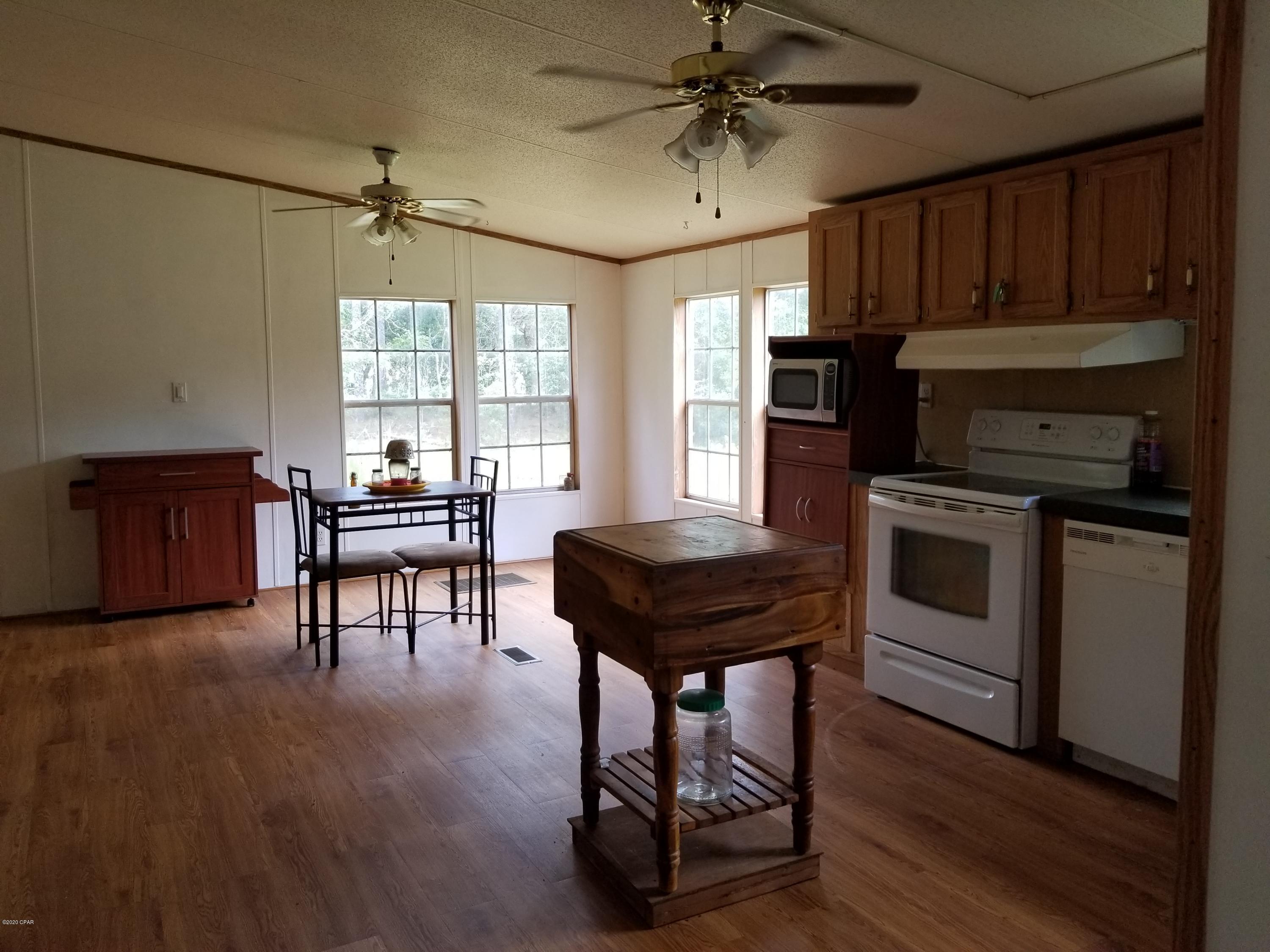 Leisure Lakes - Residential