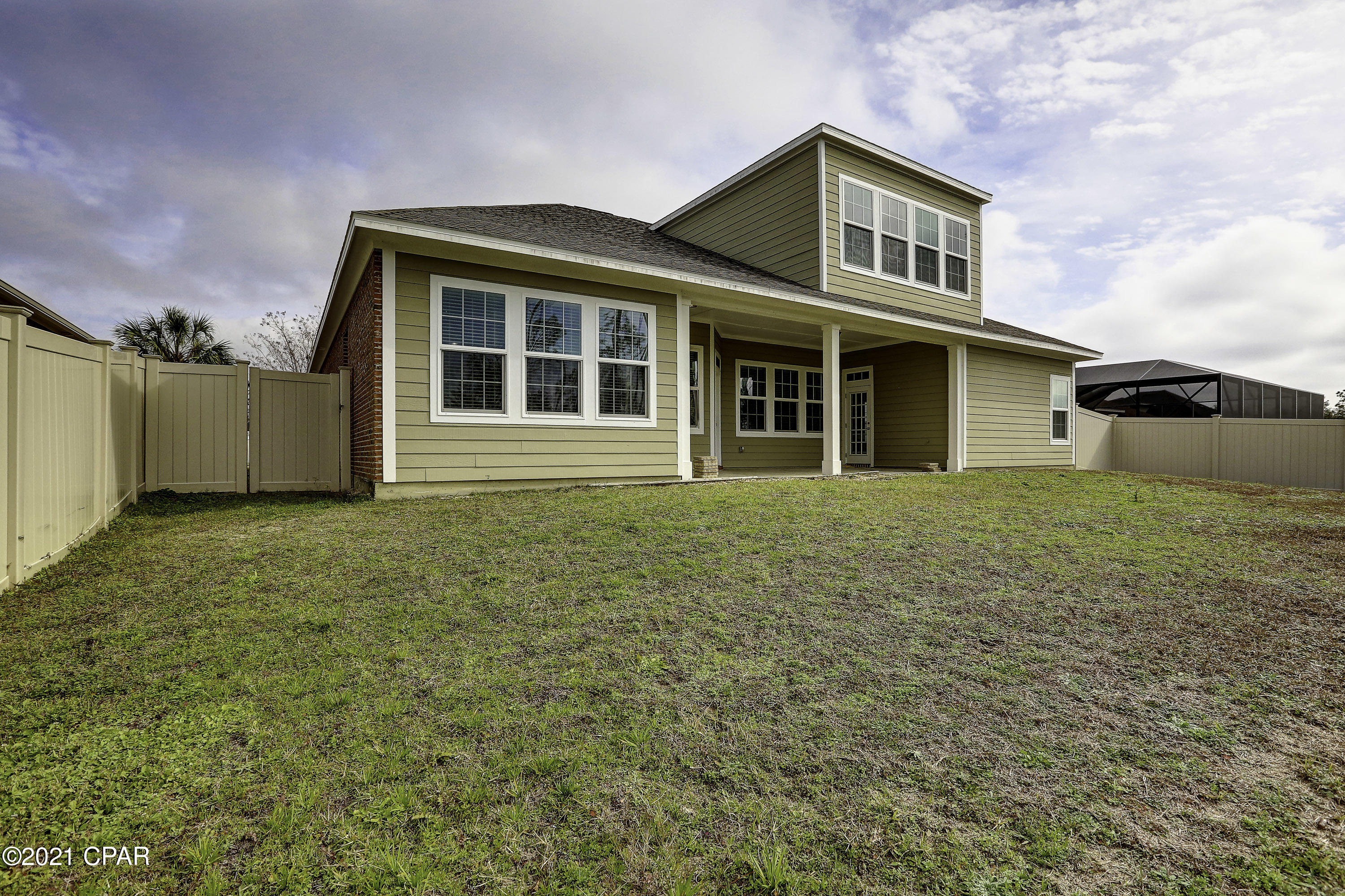 Hawks Landing - Residential