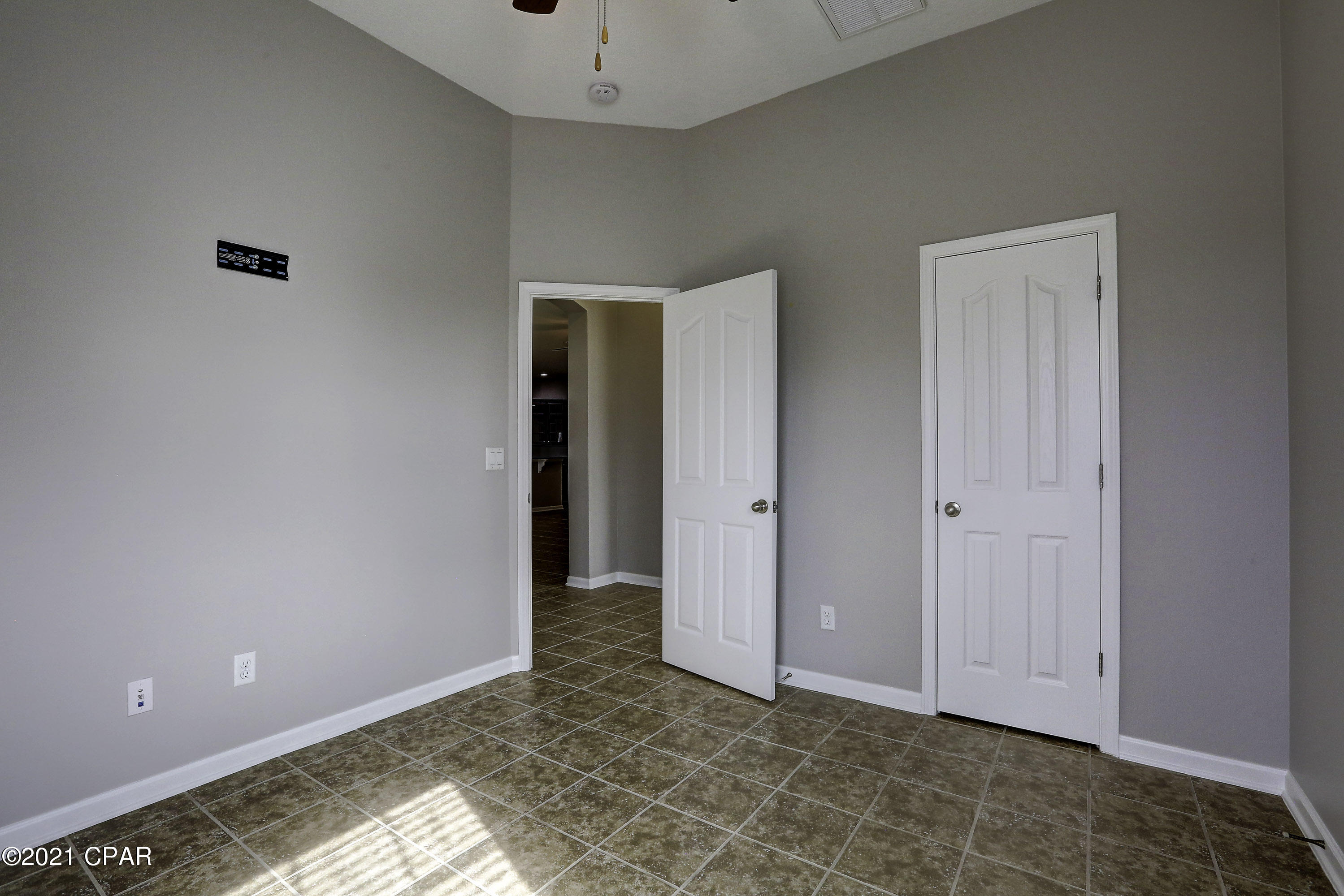 Hawks Landing - Residential