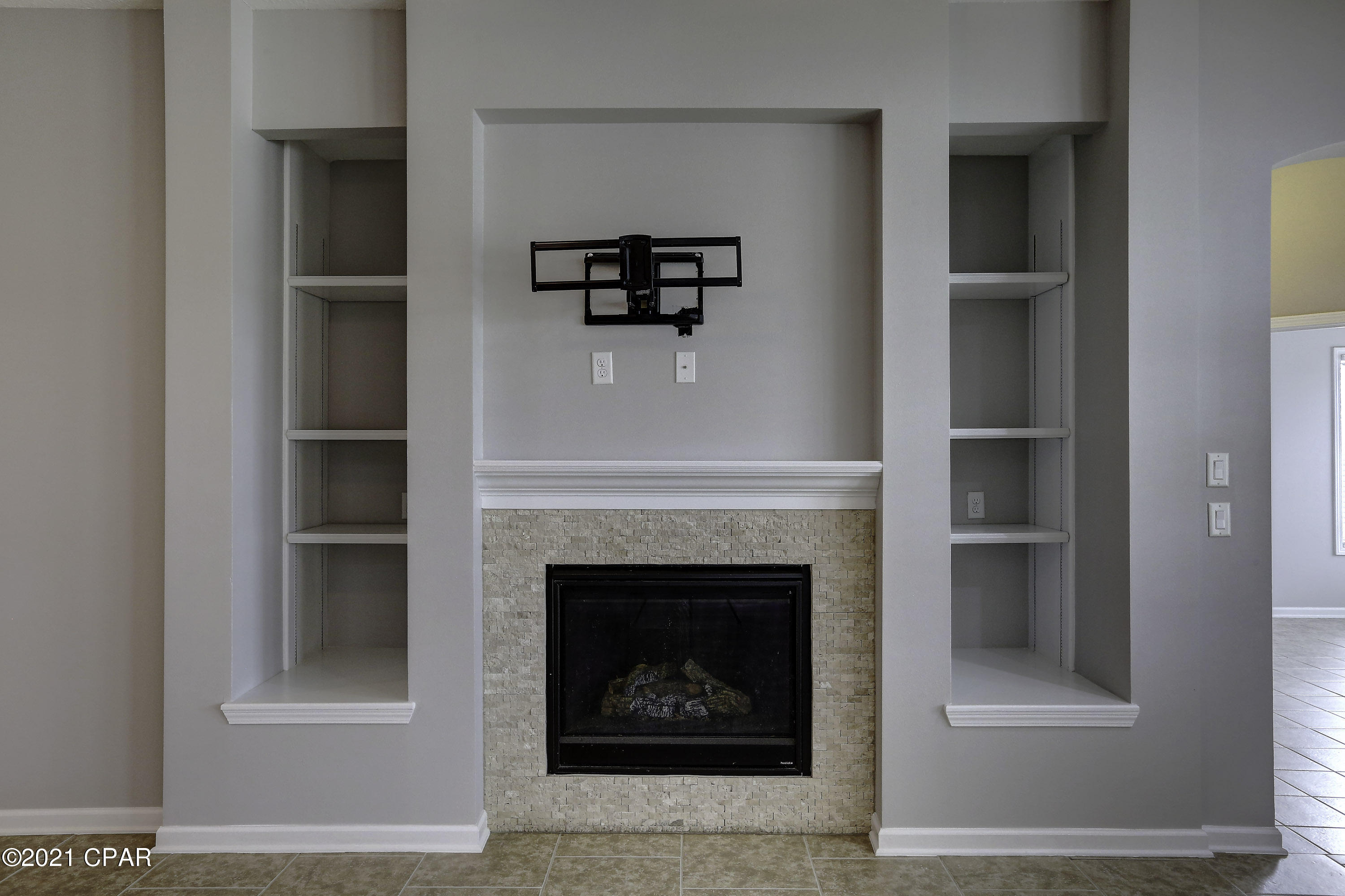 Hawks Landing - Residential