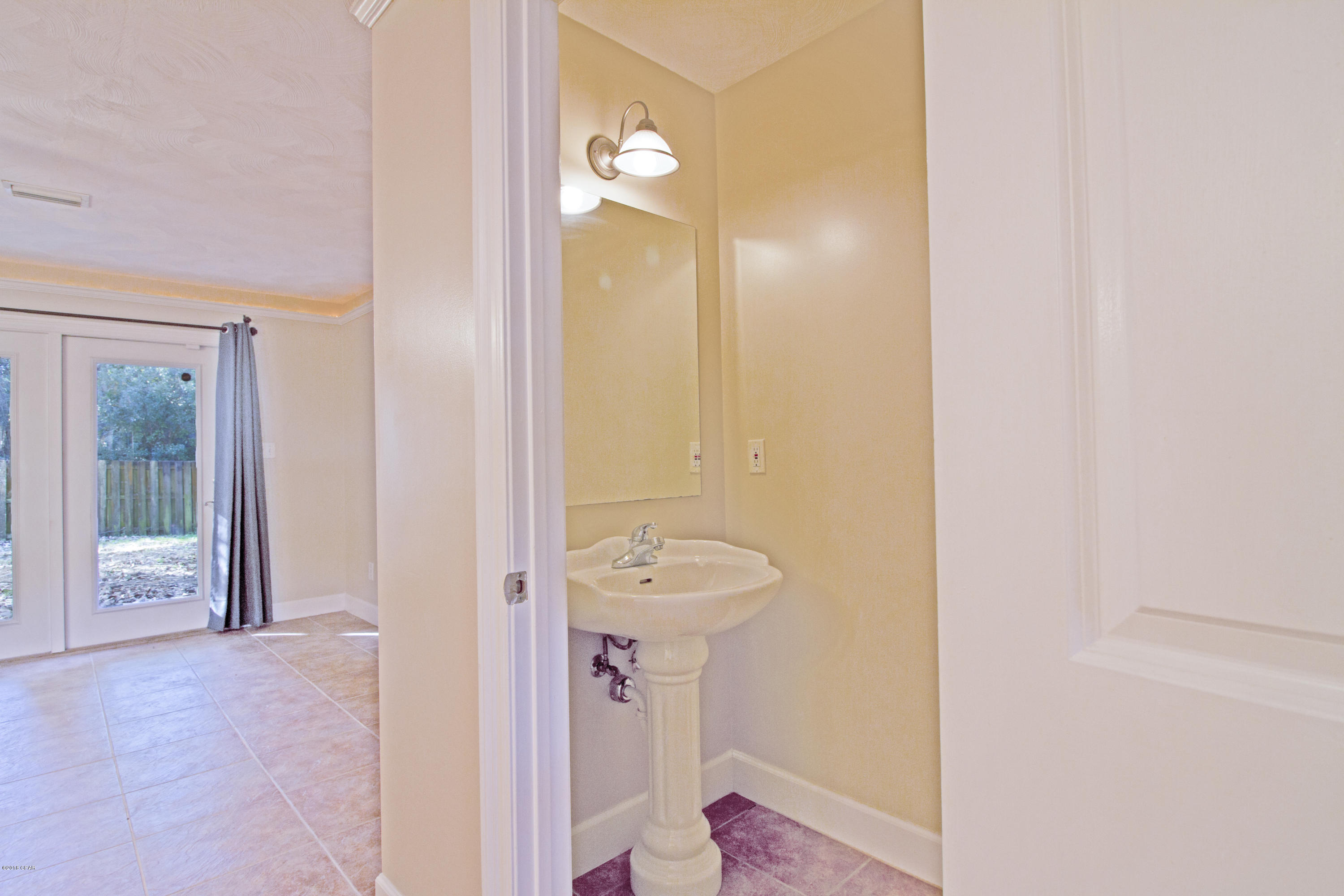 Caroline Add Unit 2 - Residential