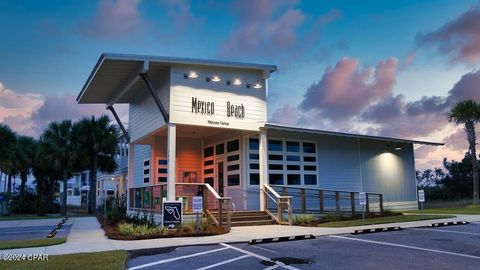 A home in Mexico Beach