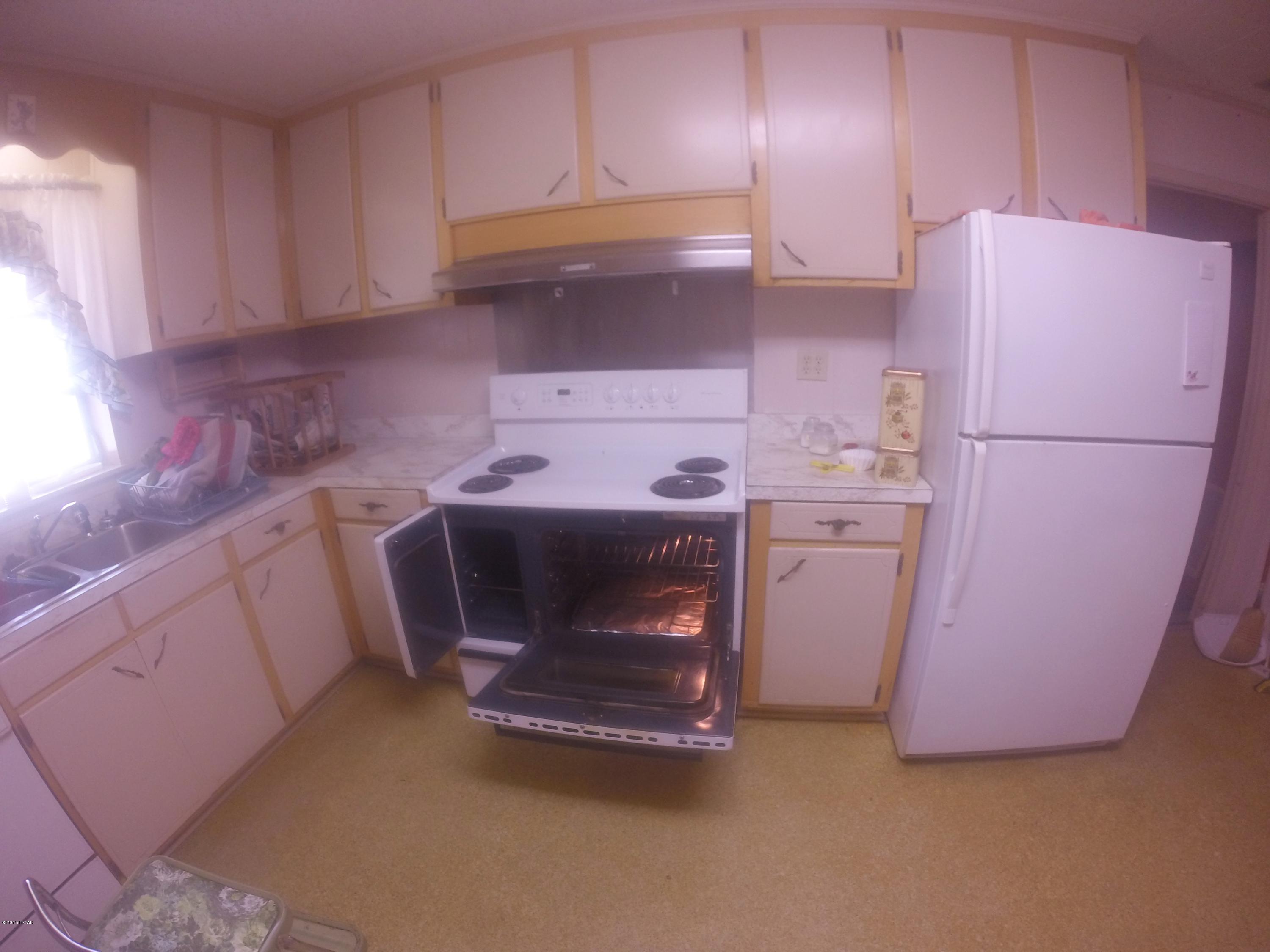 Shopes, H.D. Blk 2 - Residential