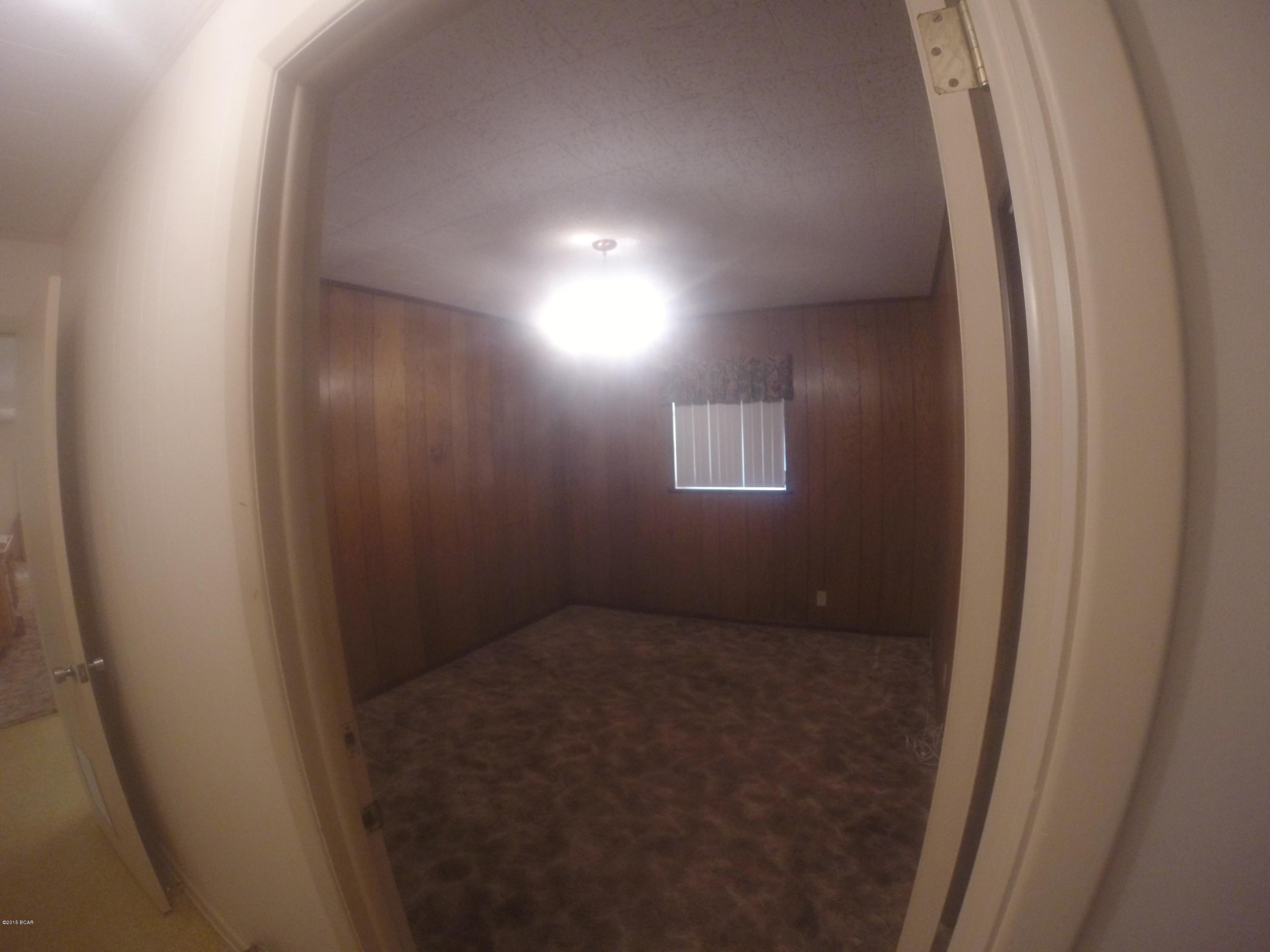 Shopes, H.D. Blk 2 - Residential