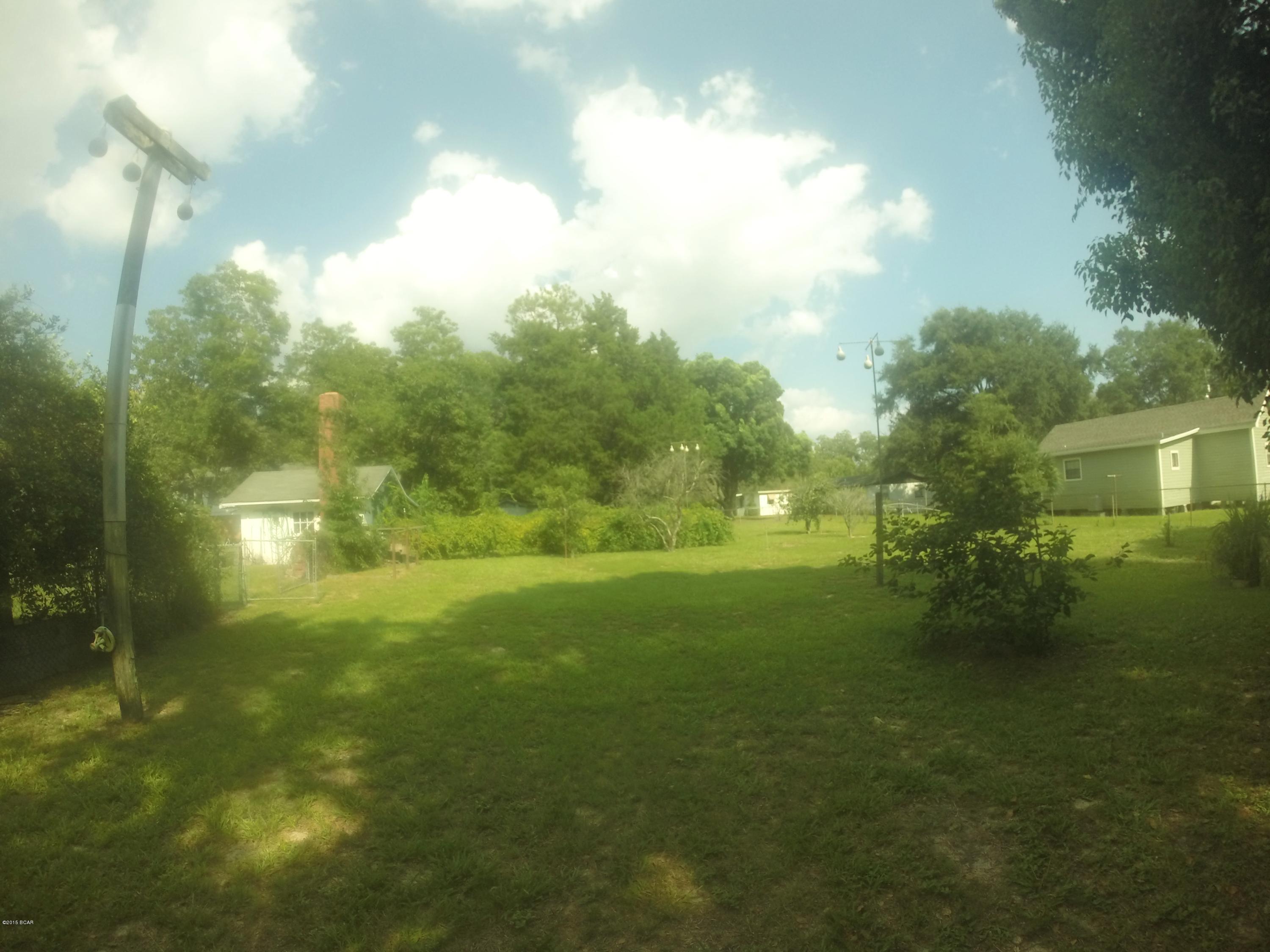 Shopes, H.D. Blk 2 - Residential