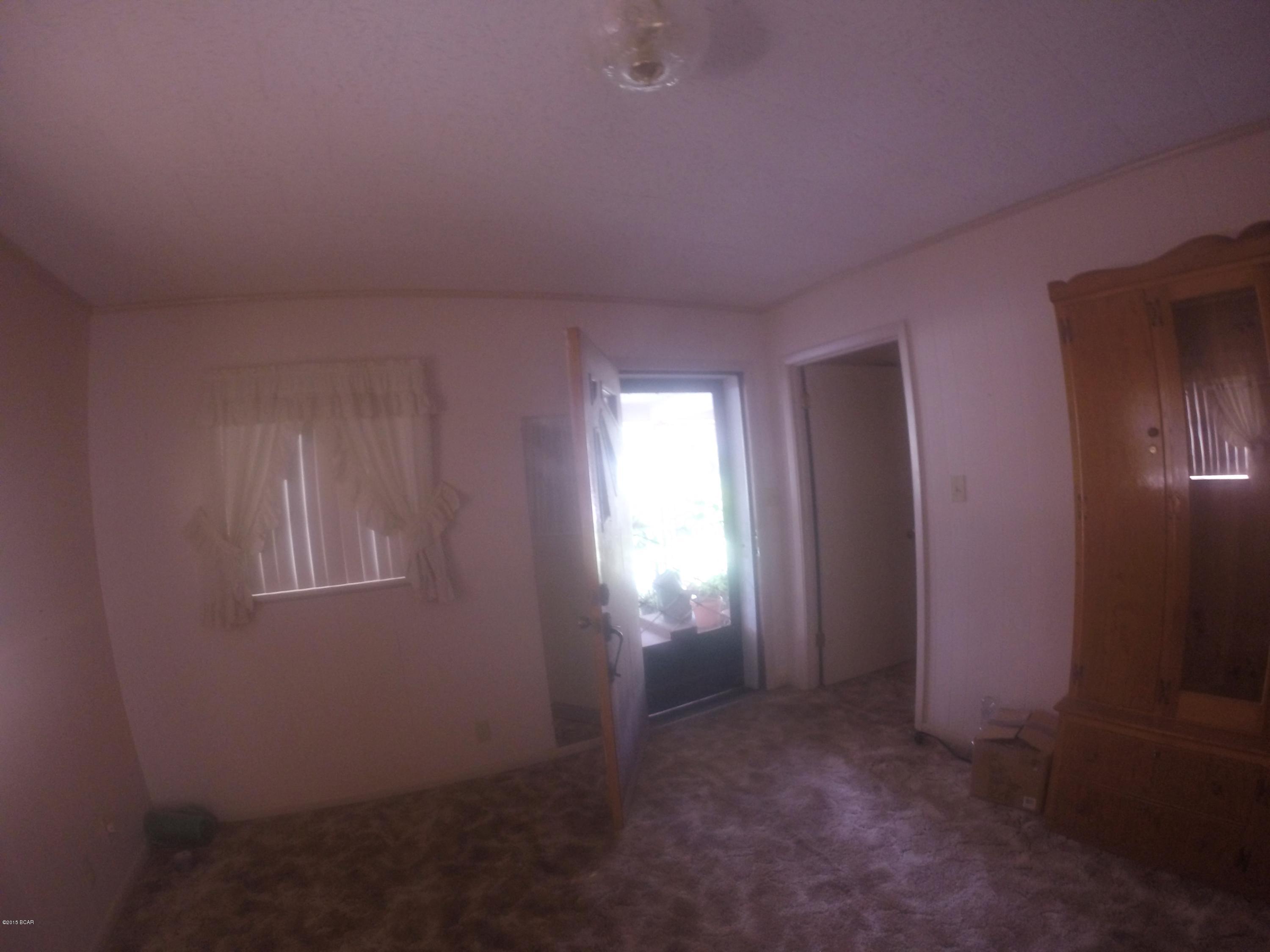 Shopes, H.D. Blk 2 - Residential