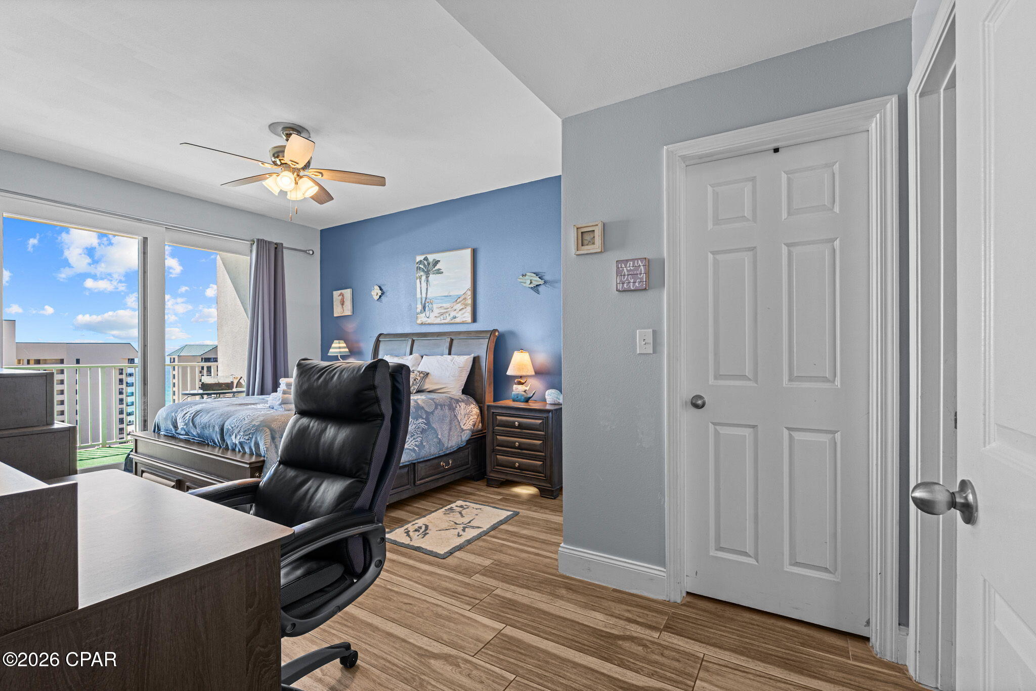 Laketown Wharf - Residential