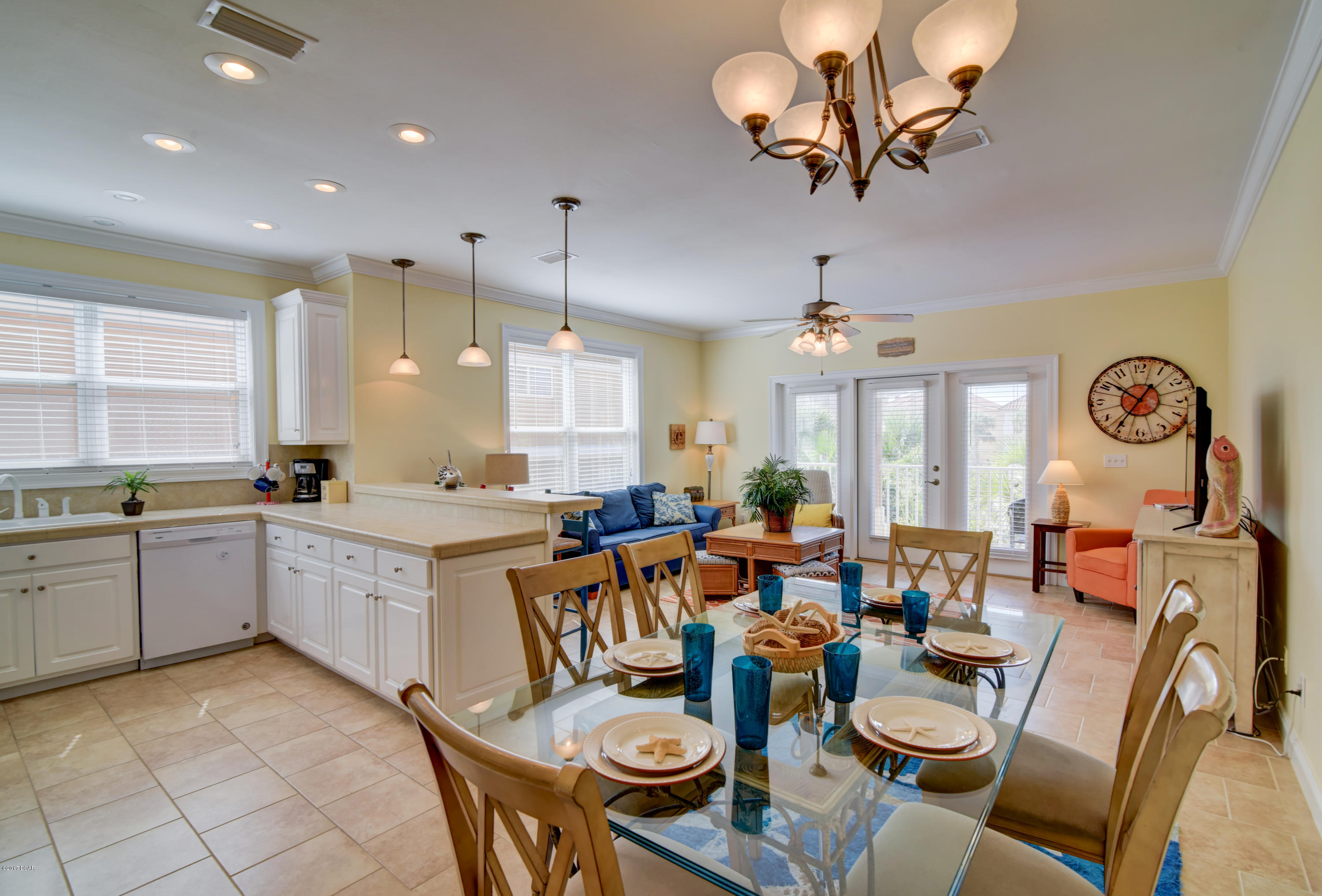 La Valencia Beach Resort - Residential